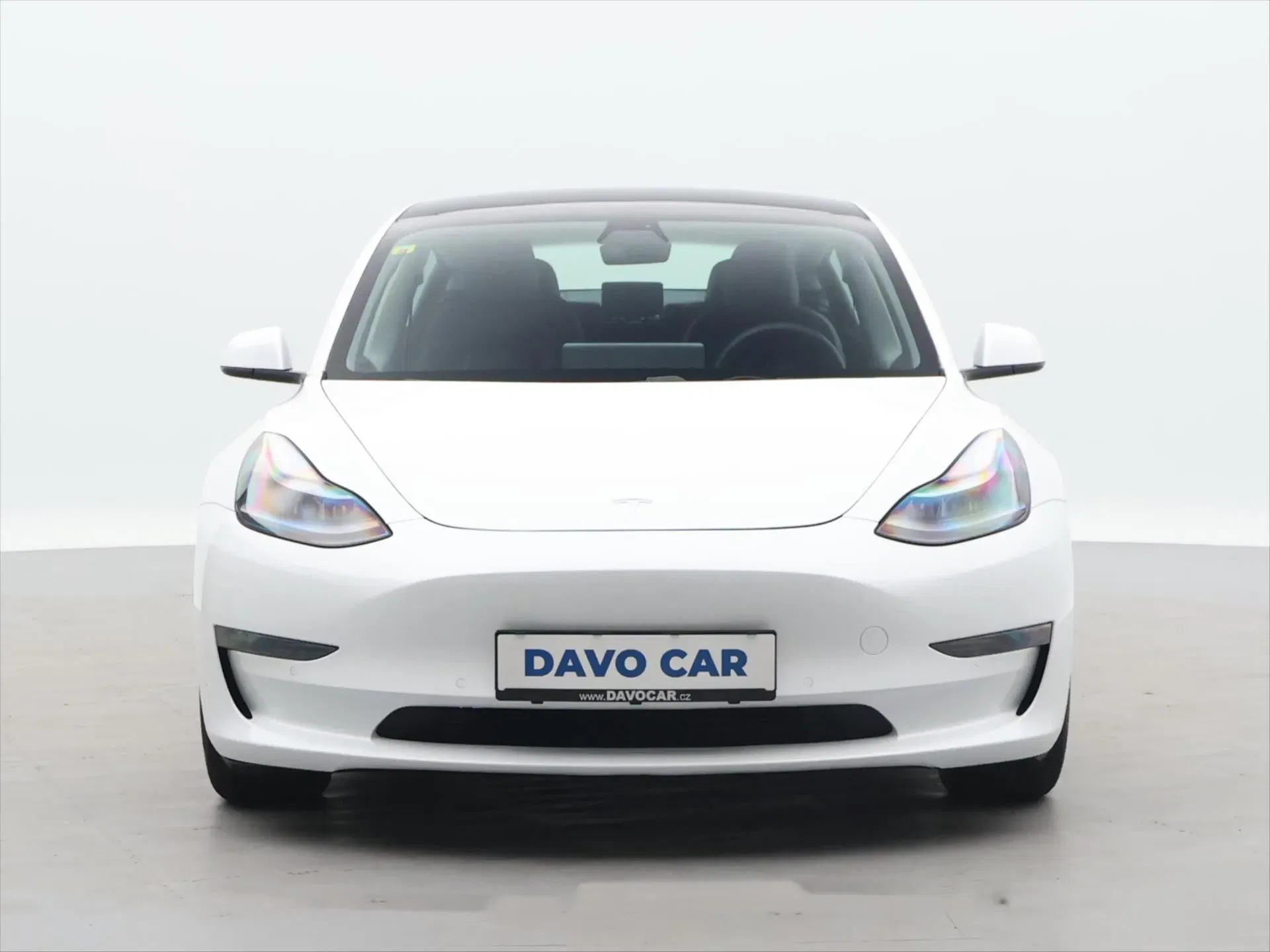 Tesla Model 3 - Náhled 2