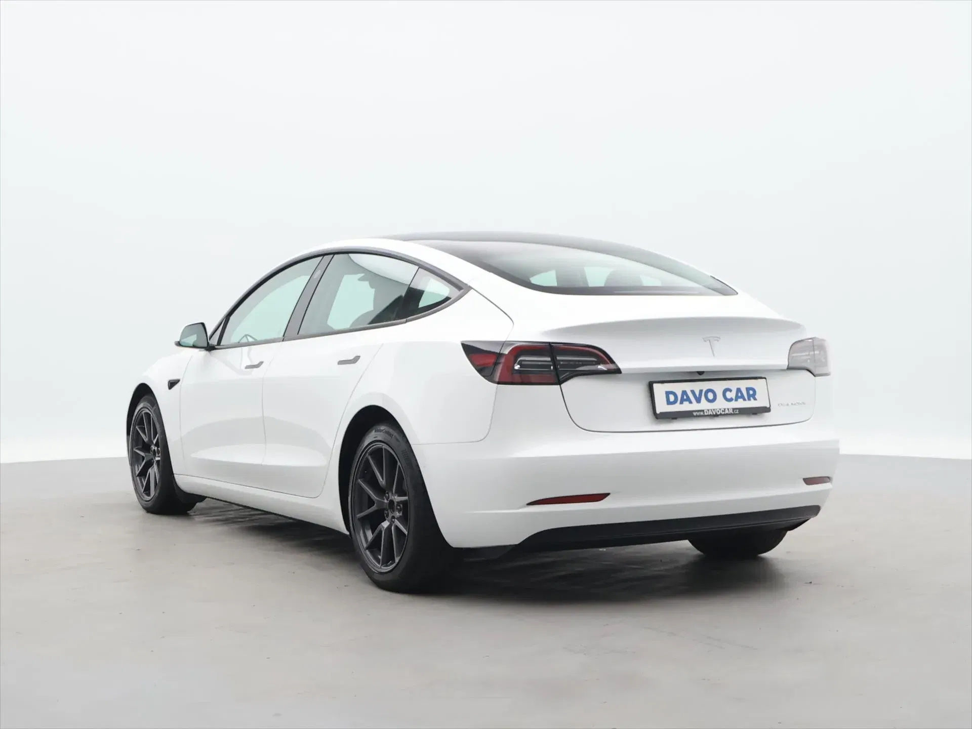 Tesla Model 3 - Náhled 5