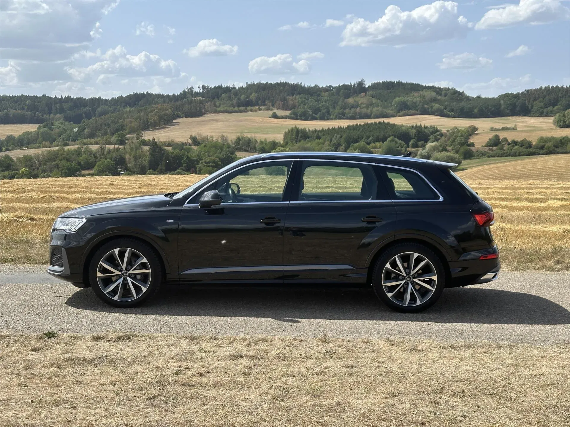 Audi Q7 - Náhled 4