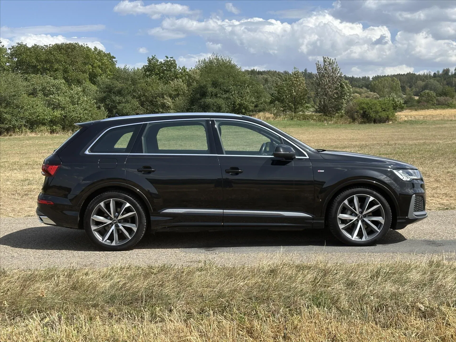 Audi Q7 - Náhled 8