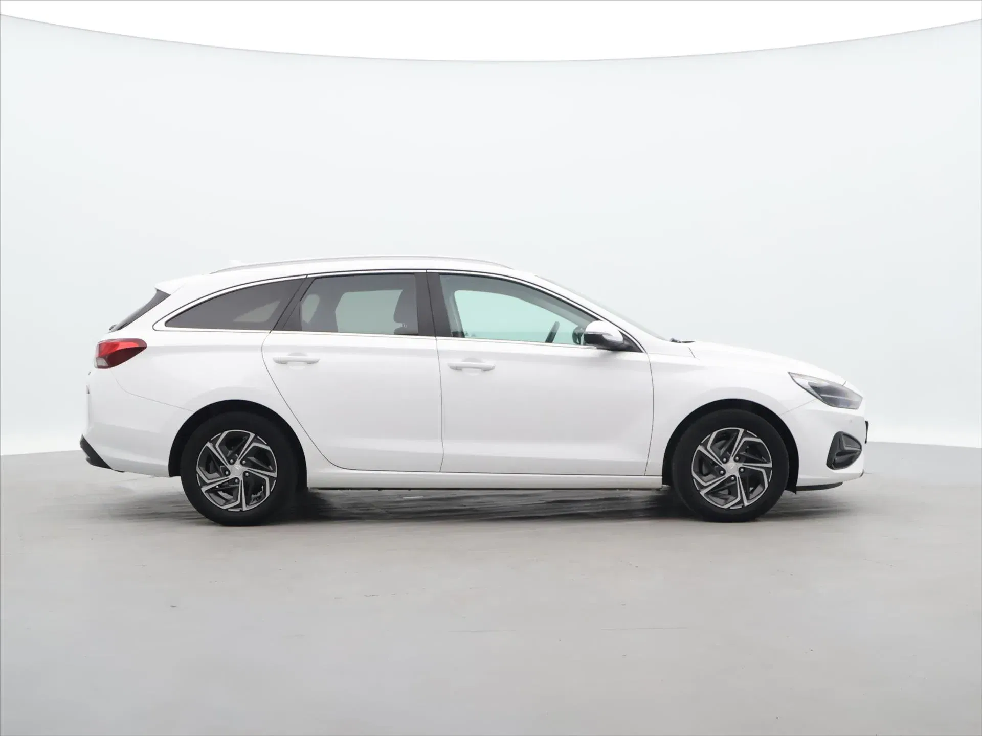 Hyundai i30 - Náhled 8