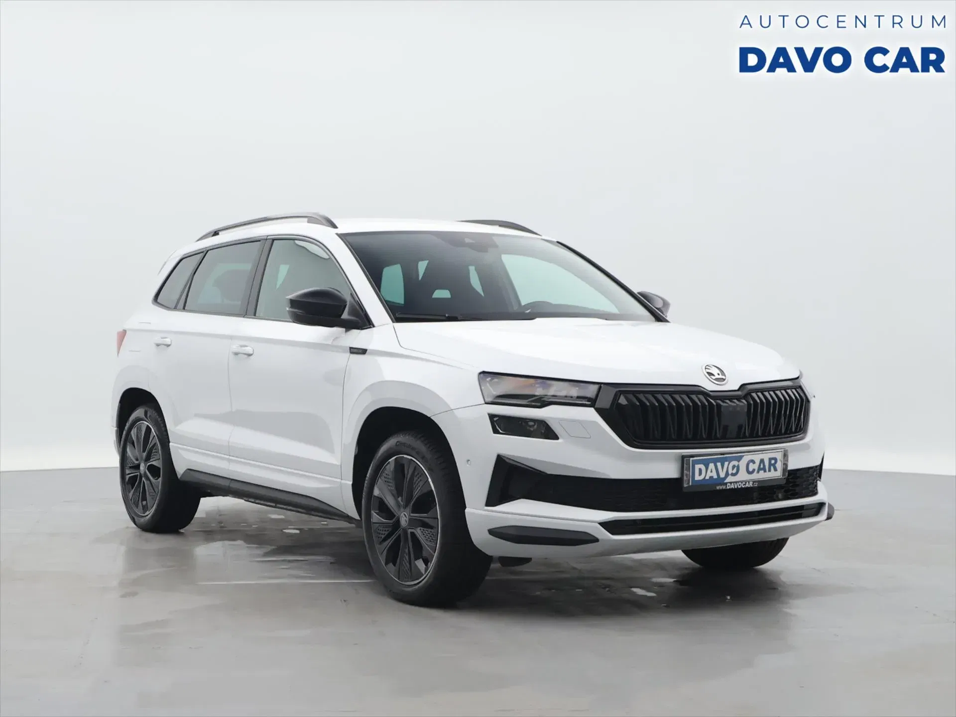 Škoda Karoq 2,0 TDI Sportline 4x4 DSG 1.maj., 2025