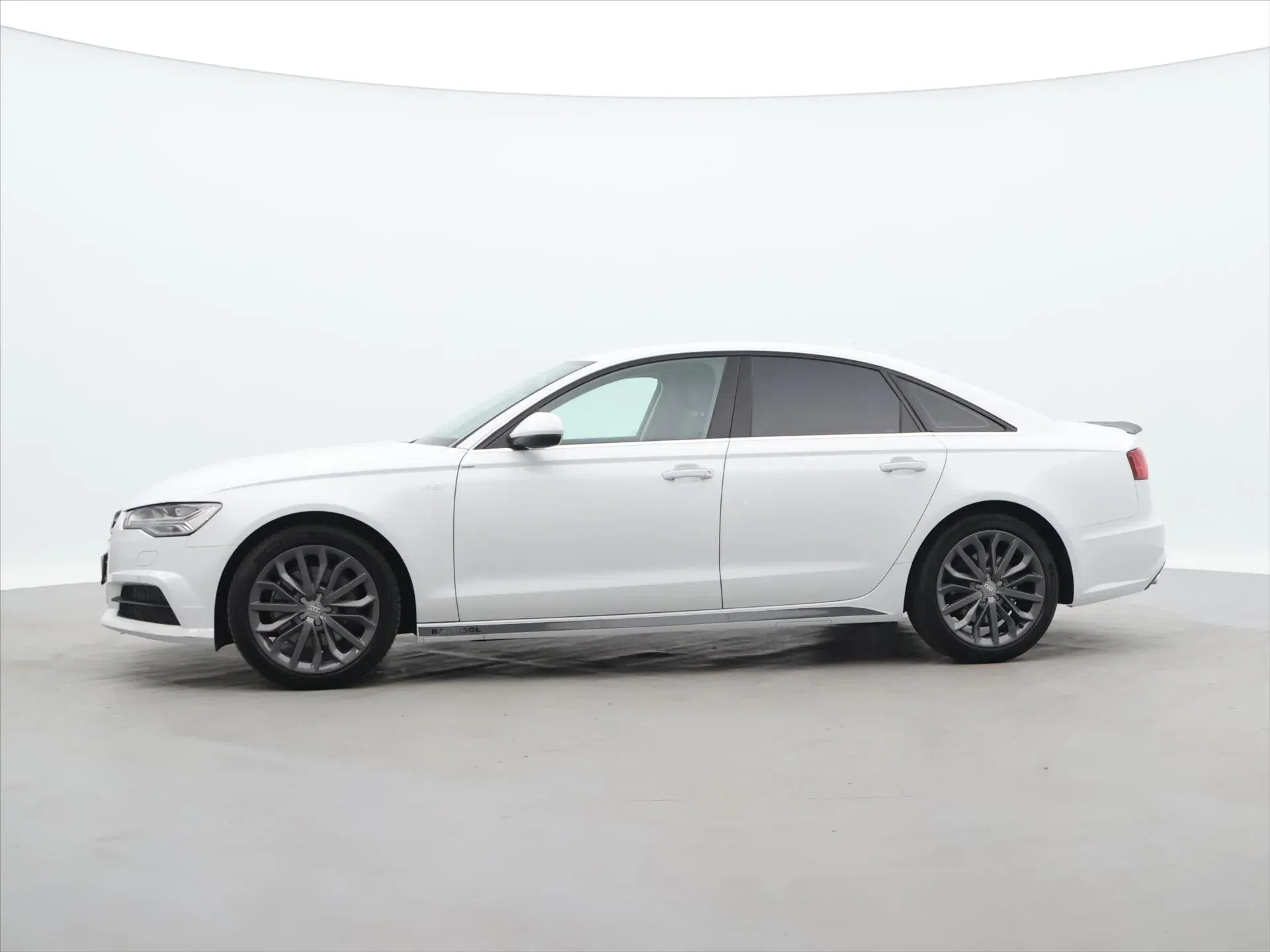 Audi A6 - Náhled 4