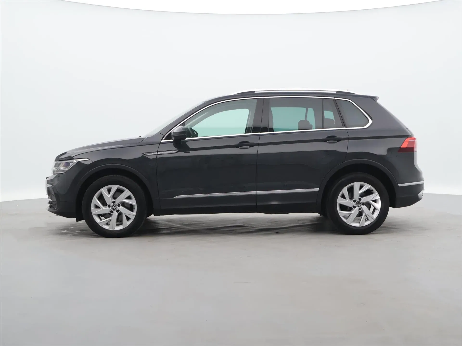 Volkswagen Tiguan - Náhled 4