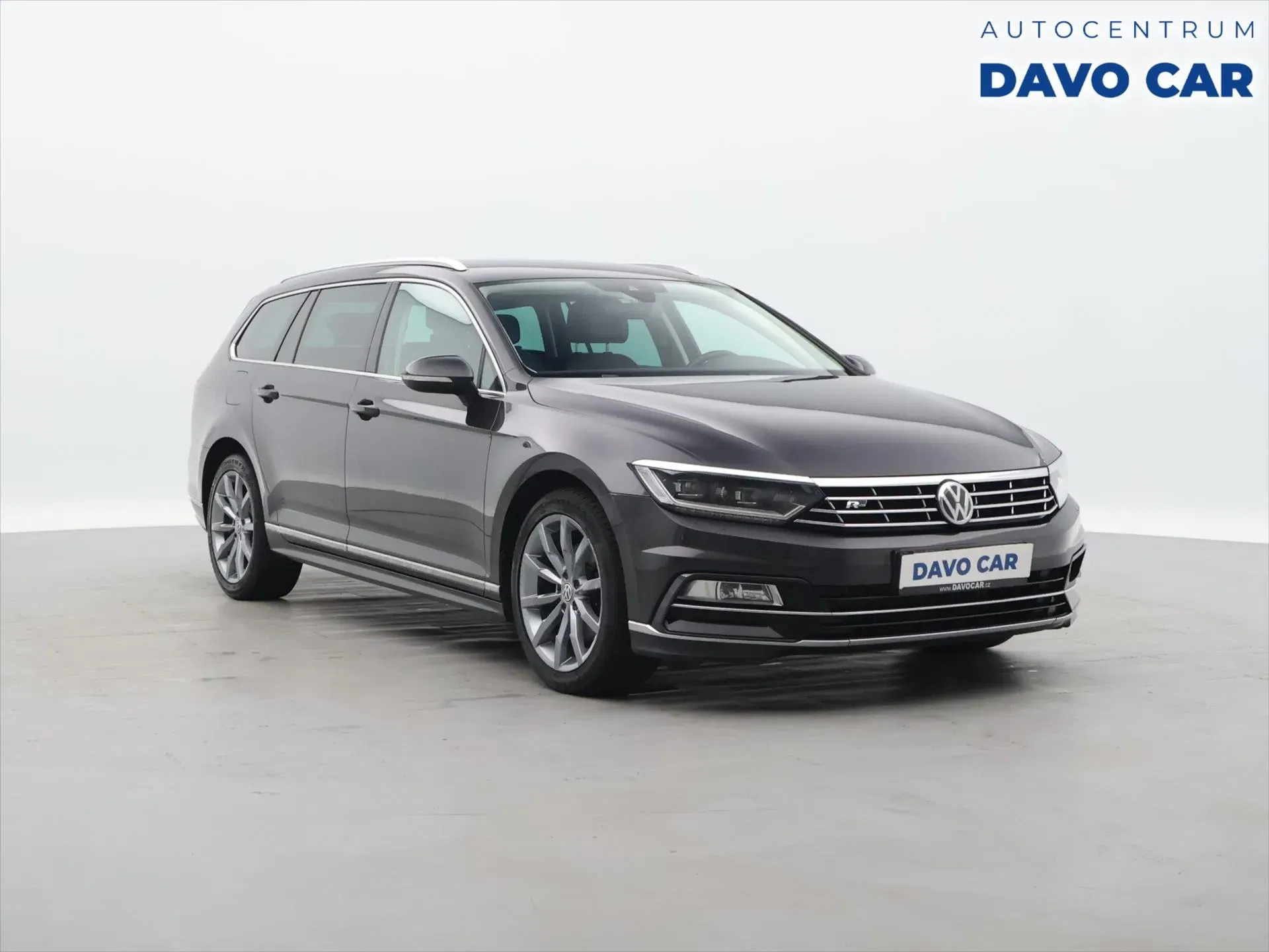 Volkswagen Passat - Obrázek 1