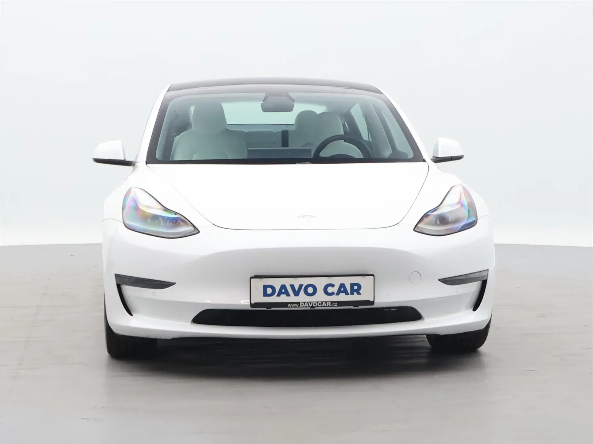 Tesla Model 3 - Náhled 2