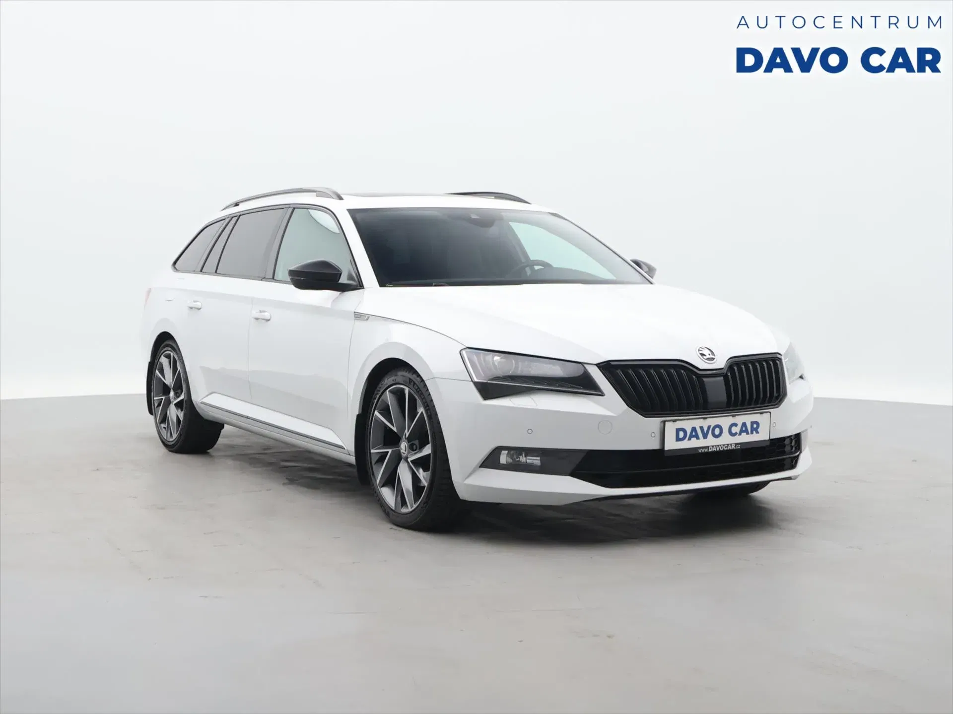 Škoda Superb - Obrázek 1