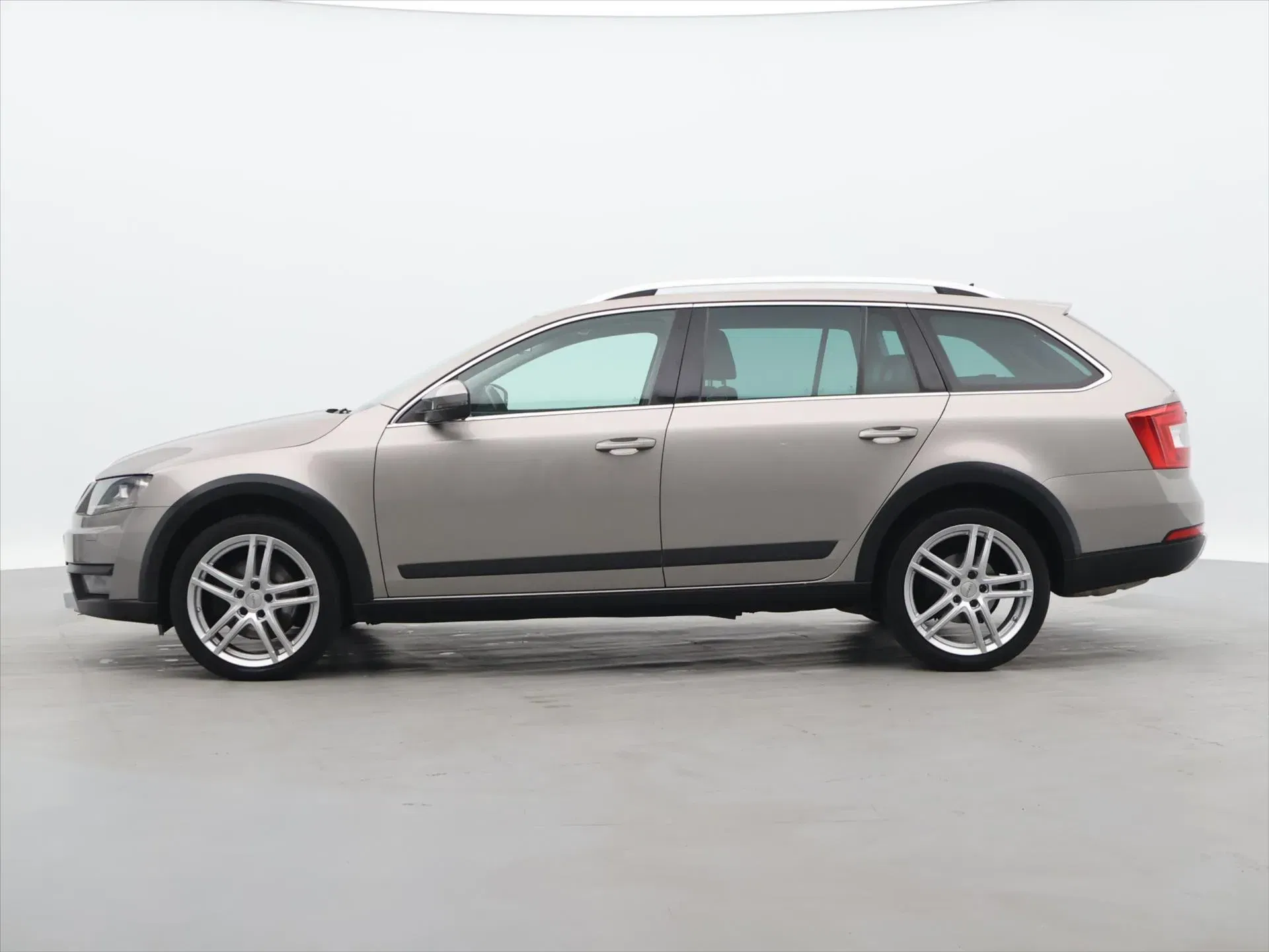 Škoda Octavia - Náhled 4