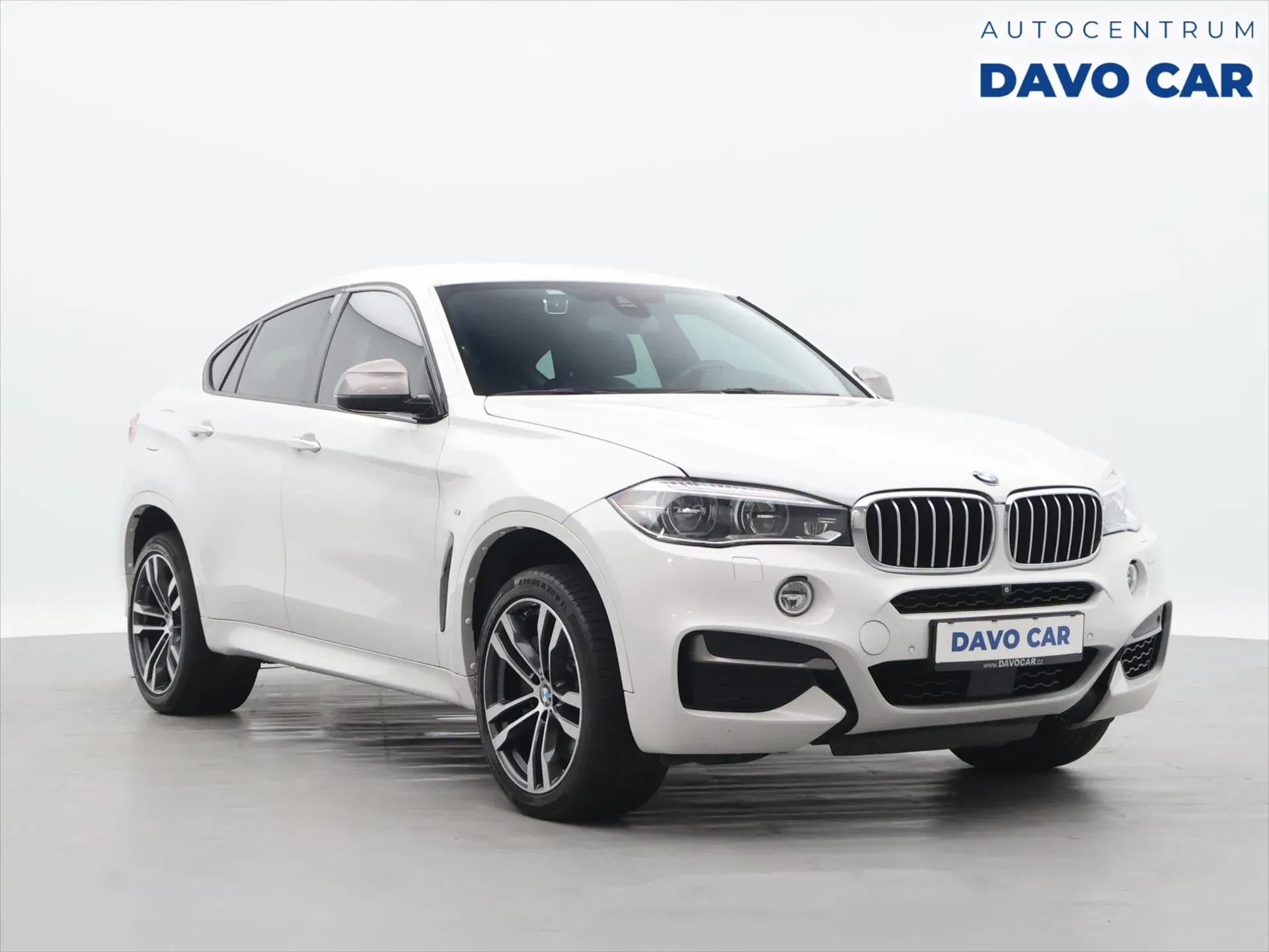 BMW X6 - Obrázek 1