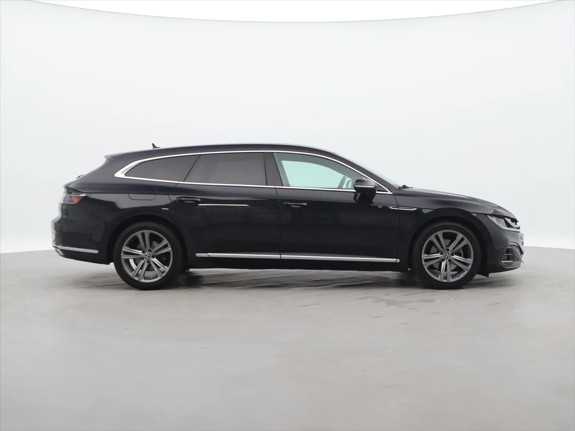 Volkswagen Arteon Shooting Brake - Náhled 8
