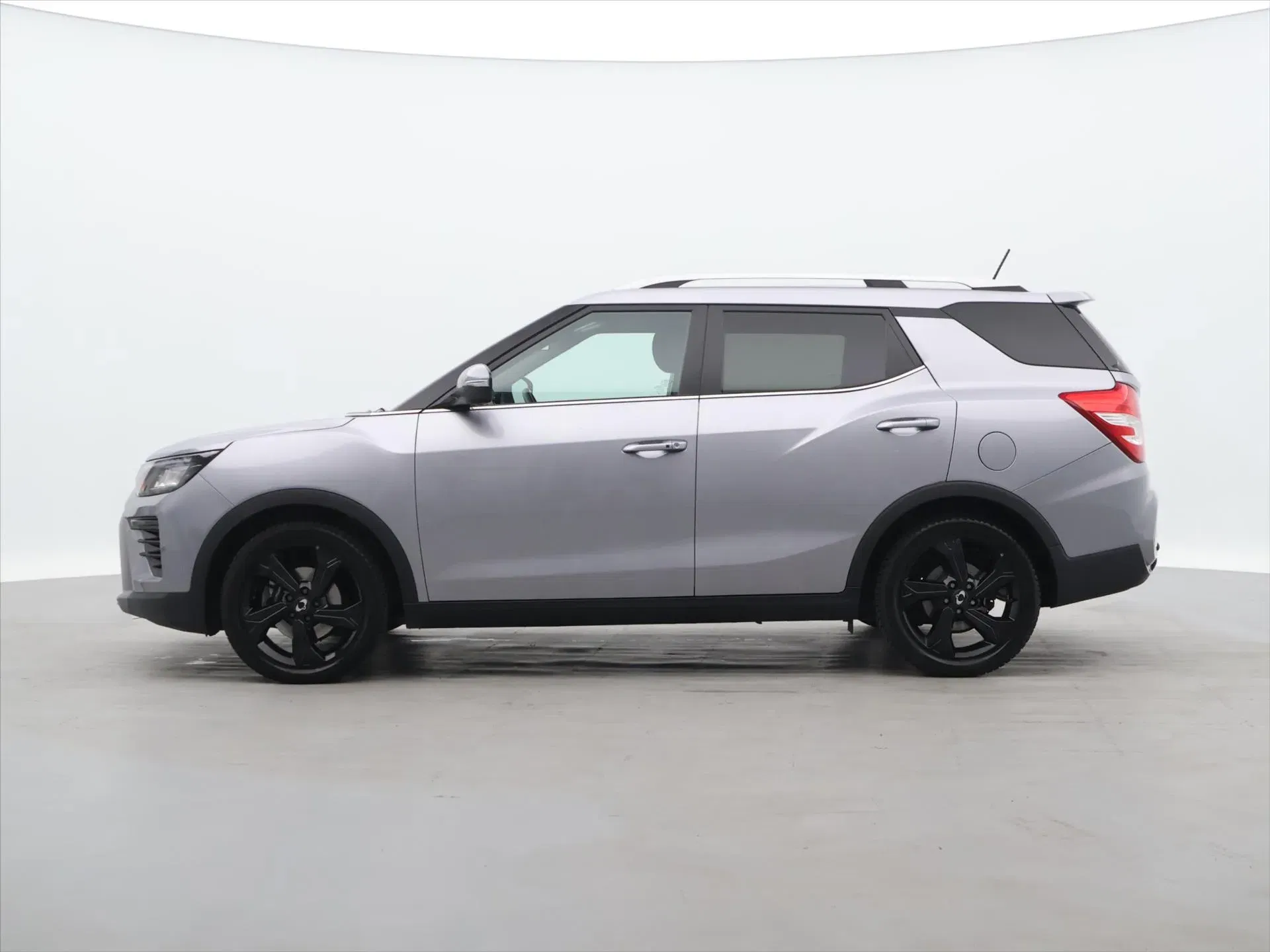 SsangYong Tivoli - Náhled 4