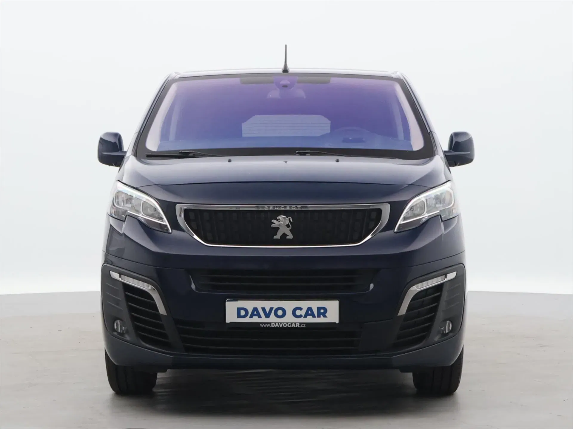 Peugeot Traveller - Náhled 2