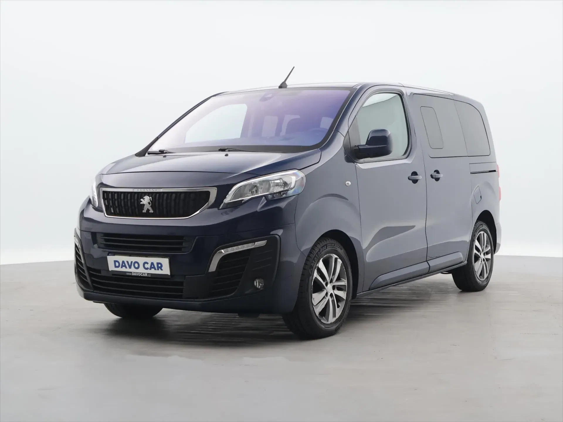 Peugeot Traveller - Náhled 3