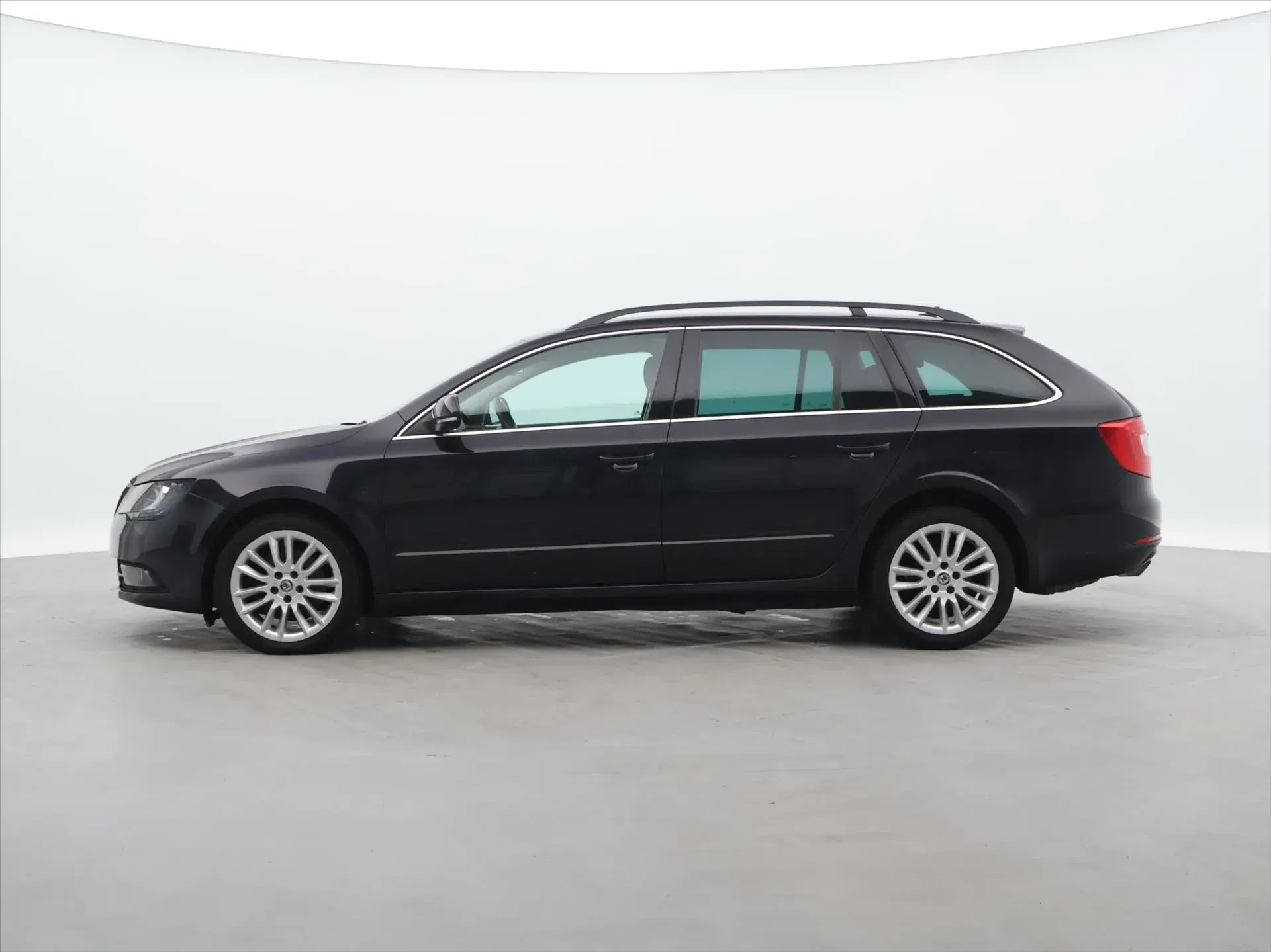 Škoda Superb - Náhled 4