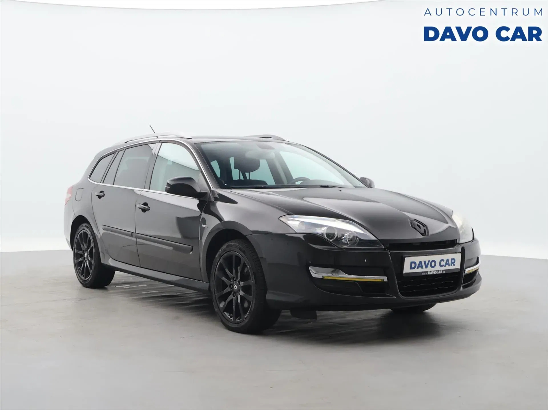 Renault Laguna 2,0 dCi 110 kw Black Edition, 2012