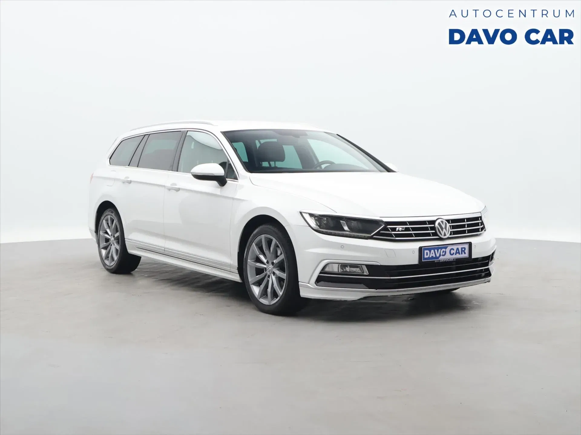 Volkswagen Passat - Obrázek 1
