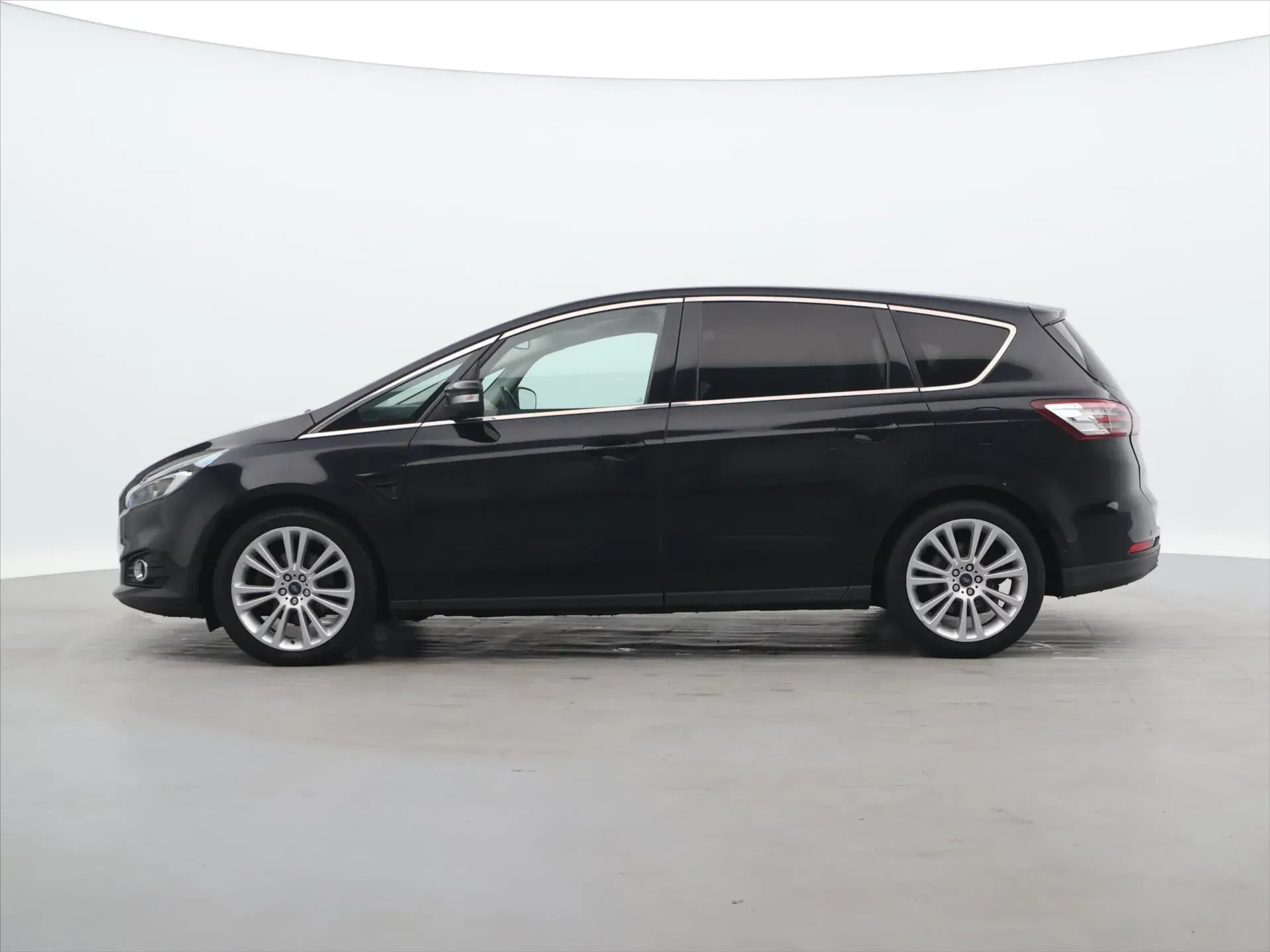 Ford S-MAX - Náhled 4