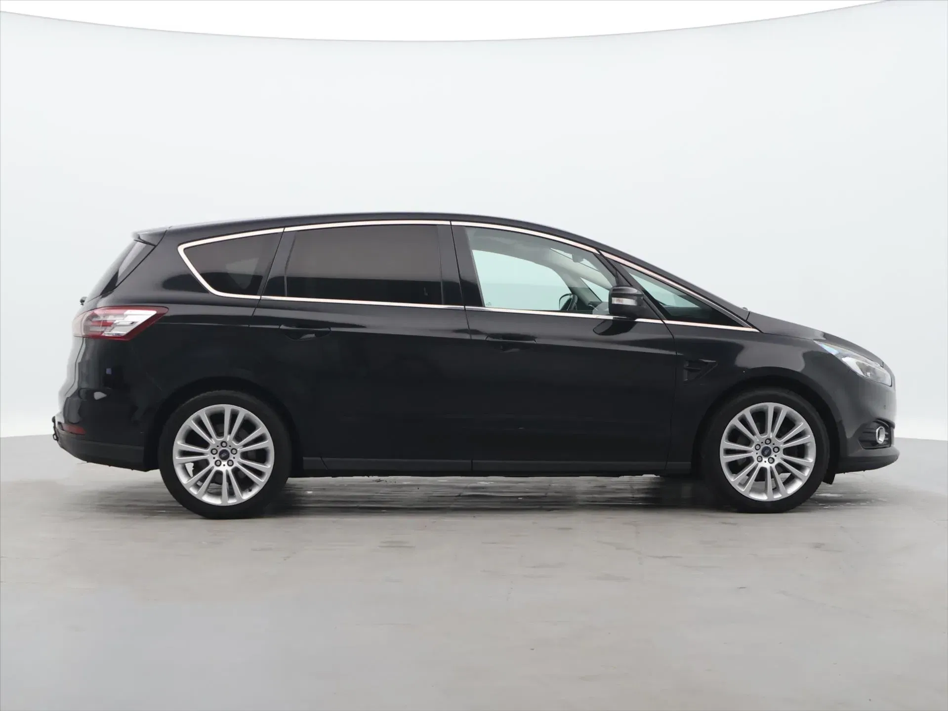 Ford S-MAX - Náhled 8