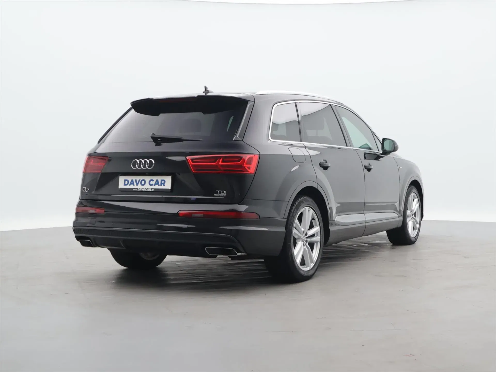 Audi Q7 - Náhled 7