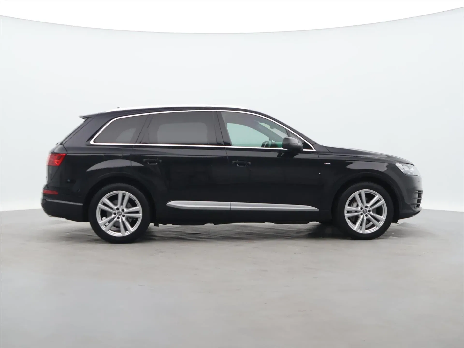 Audi Q7 - Náhled 8