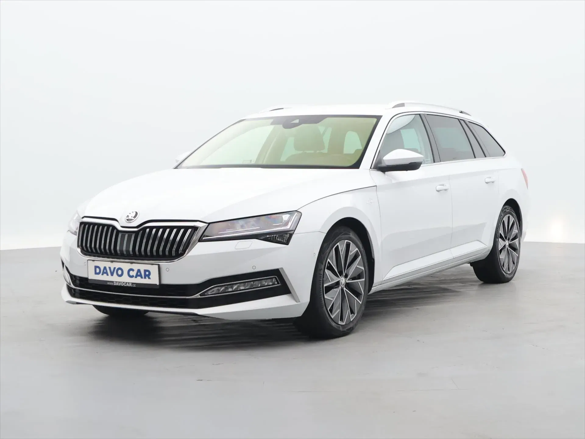Škoda Superb - Náhled 3