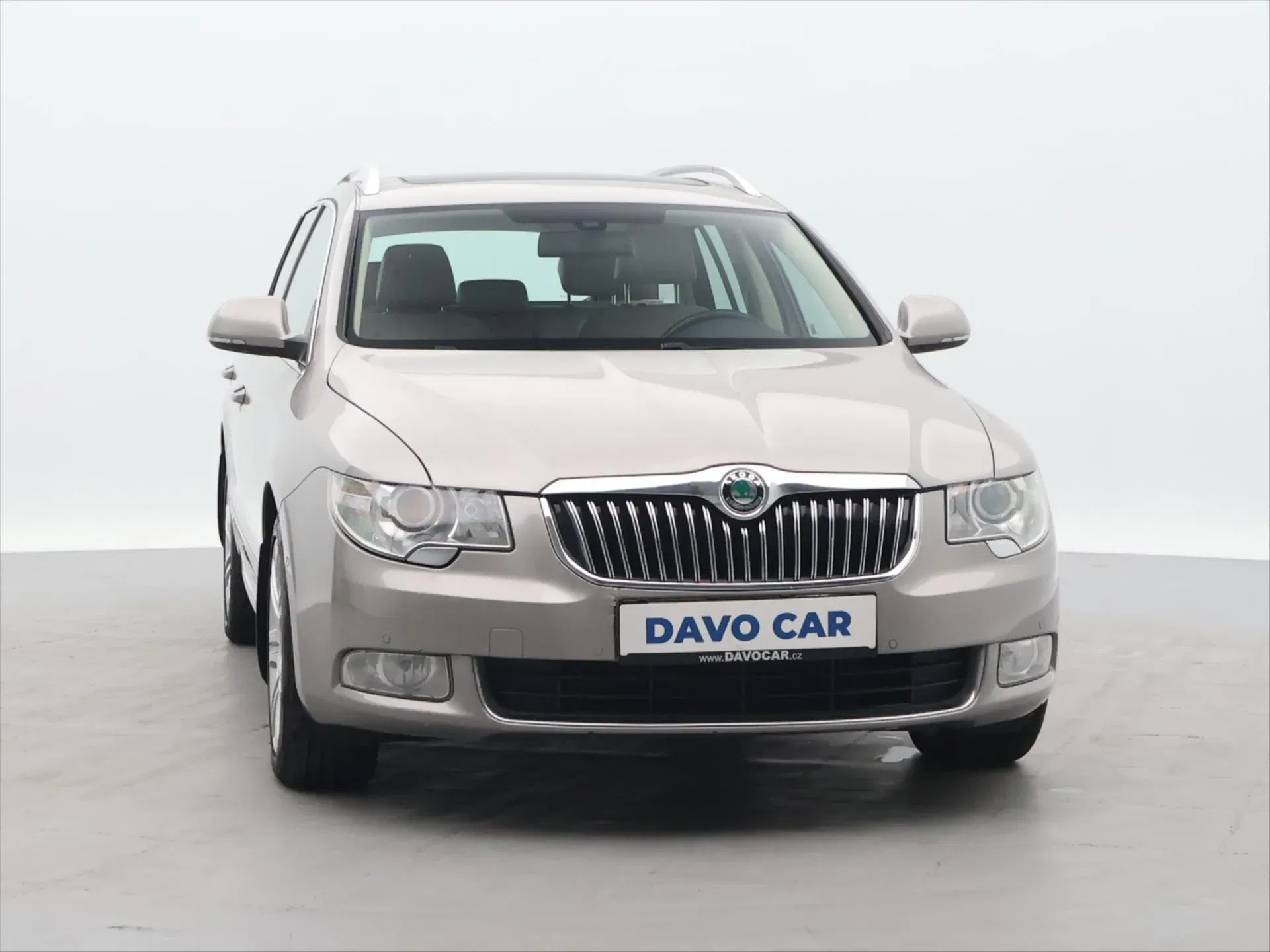 Škoda Superb - Náhled 2