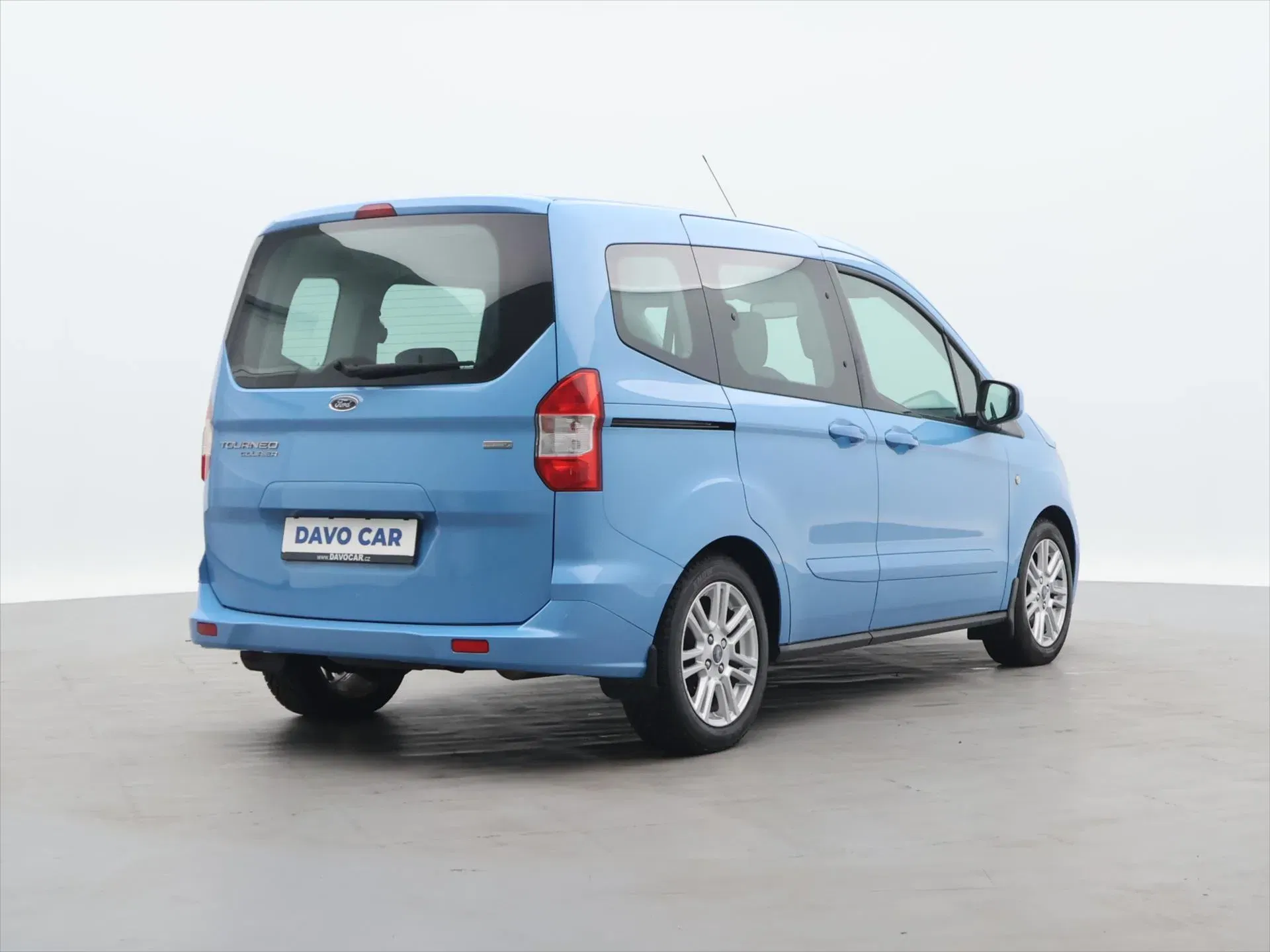 Ford Tourneo Courier - Náhled 7