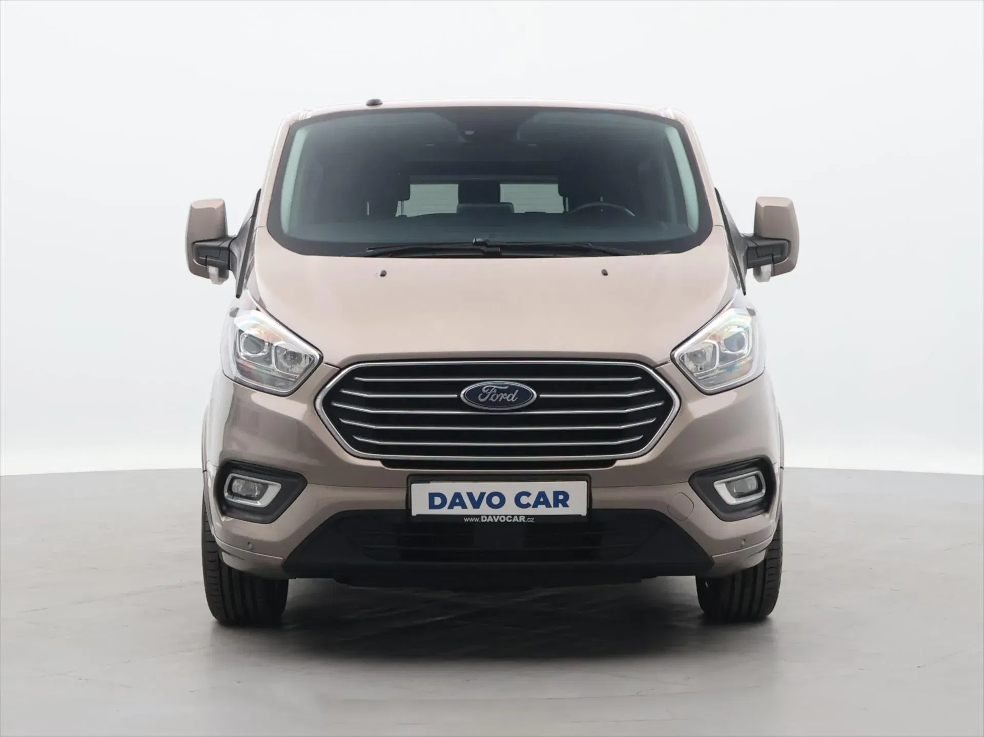 Ford Tourneo Custom - Náhled 2