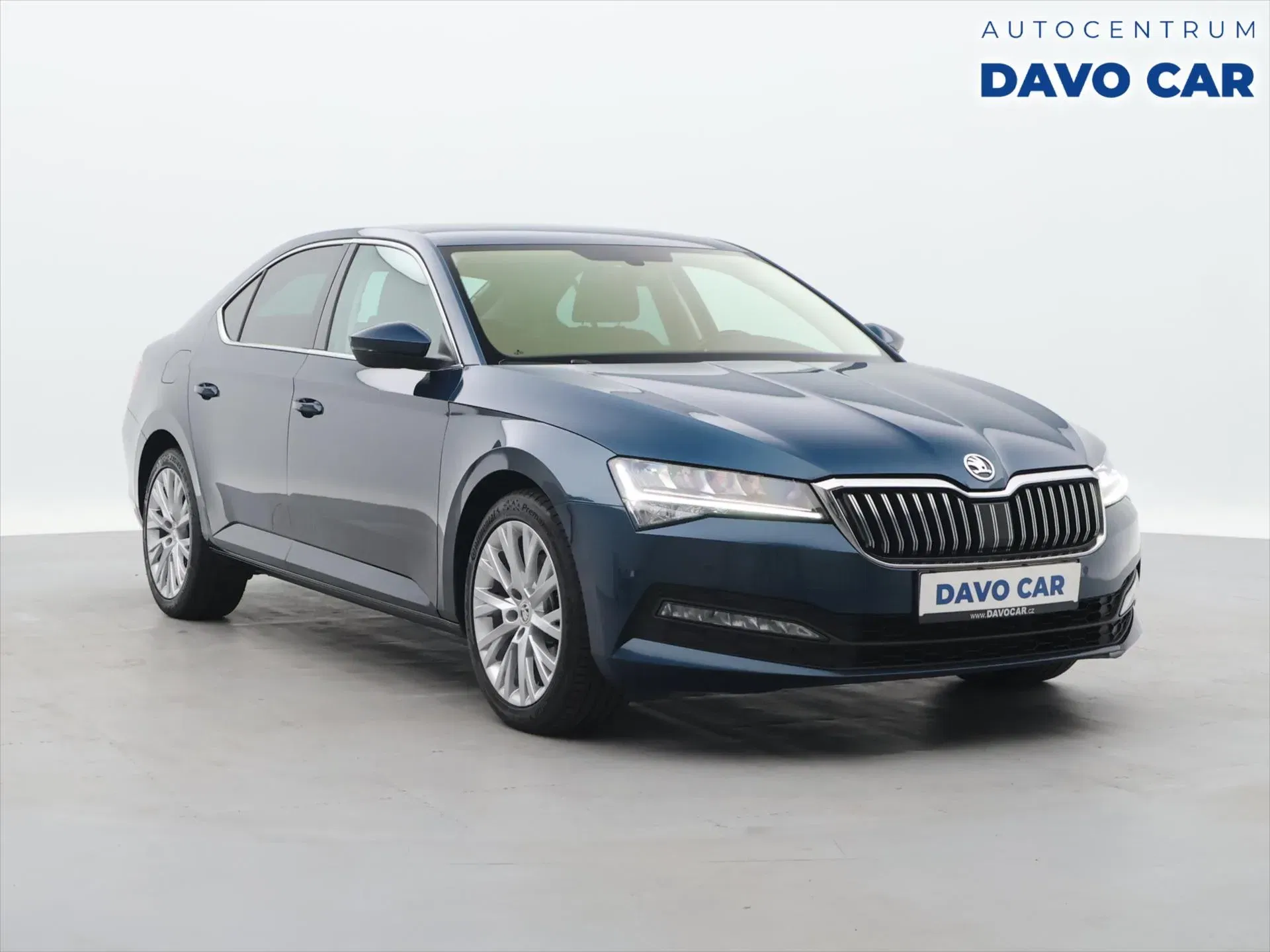 Škoda Superb – fotografie 1