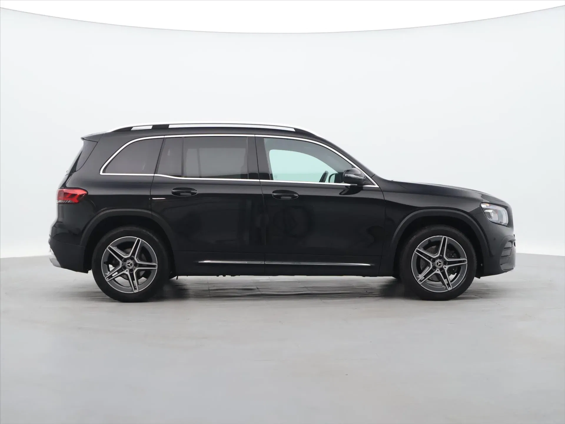 Mercedes-Benz GLB - Náhled 7