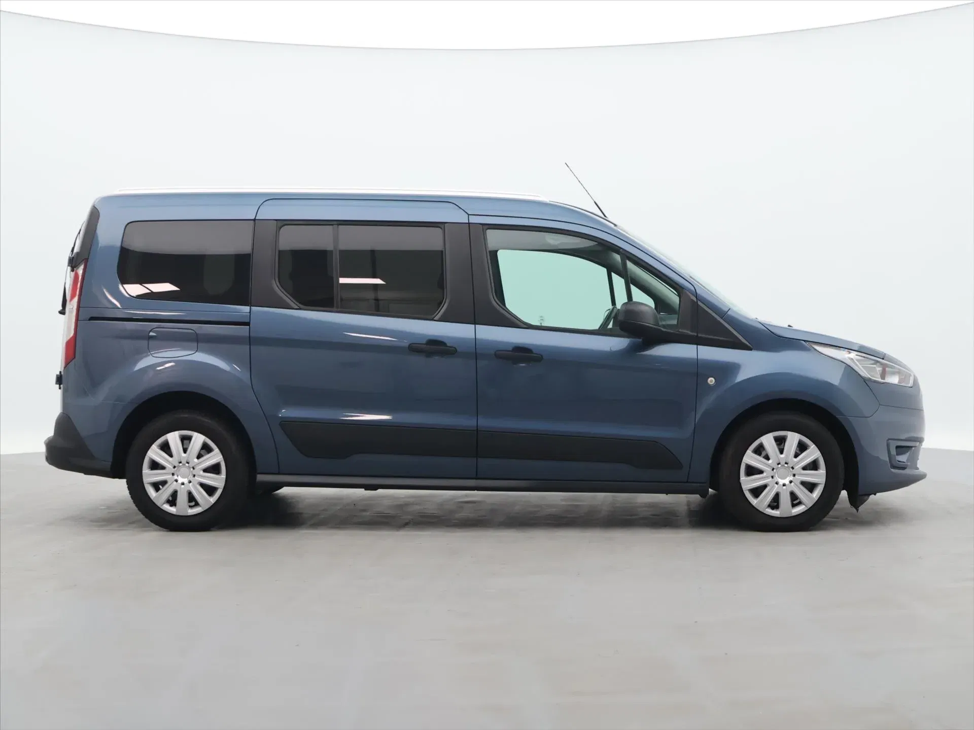 Ford Transit Connect - Náhled 8