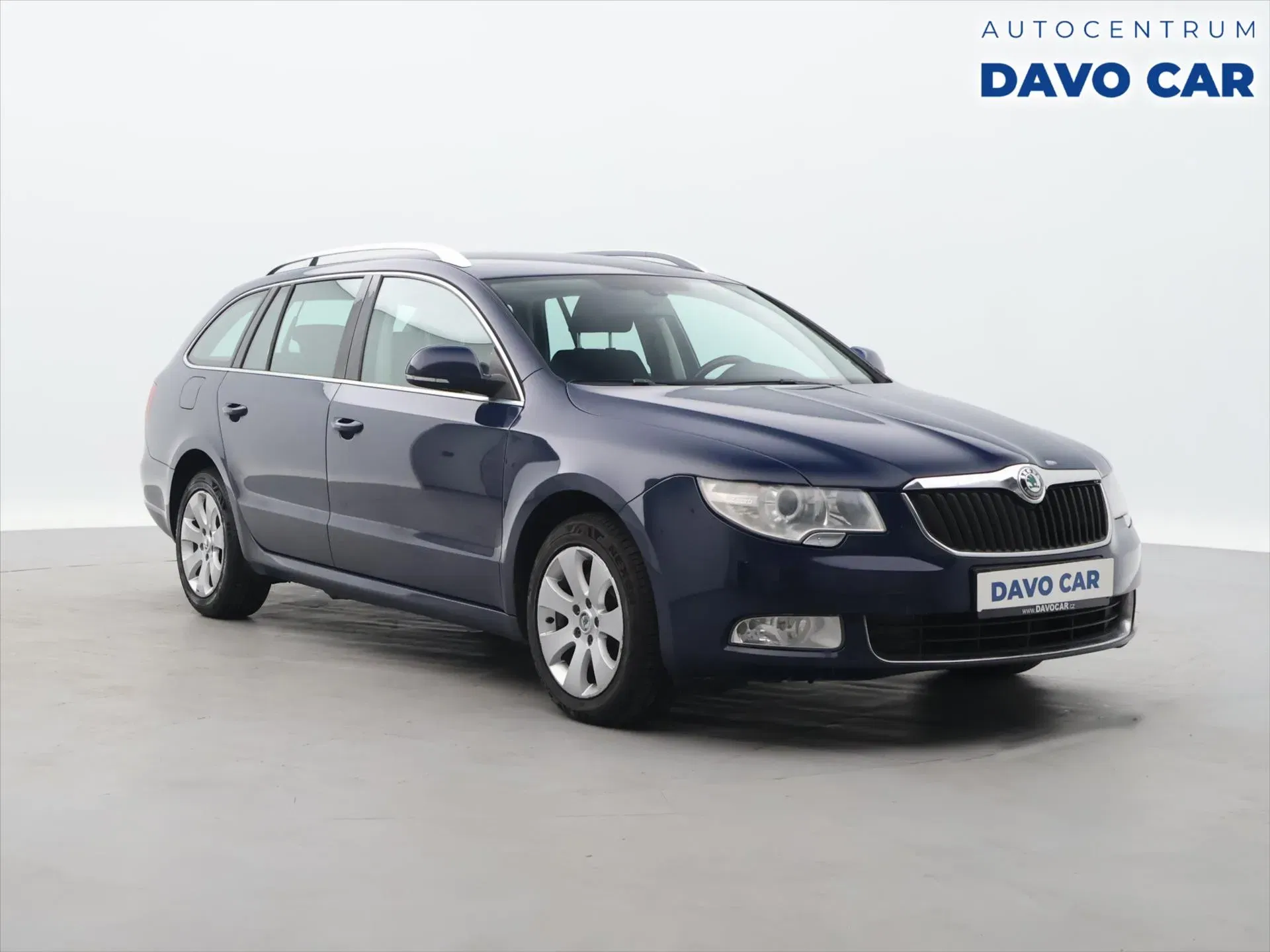 Škoda Superb – fotografie 1