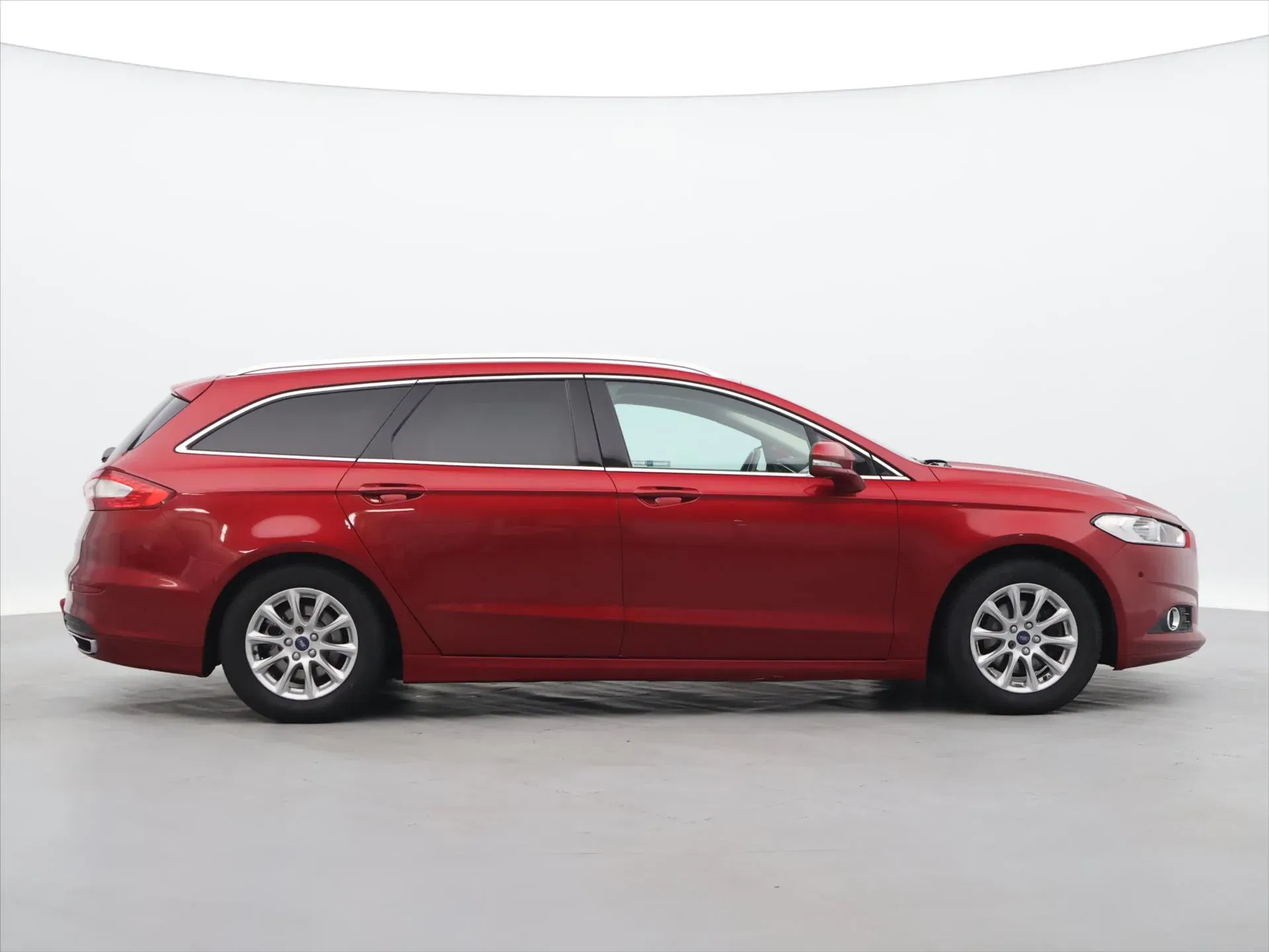Ford Mondeo - Náhled 8