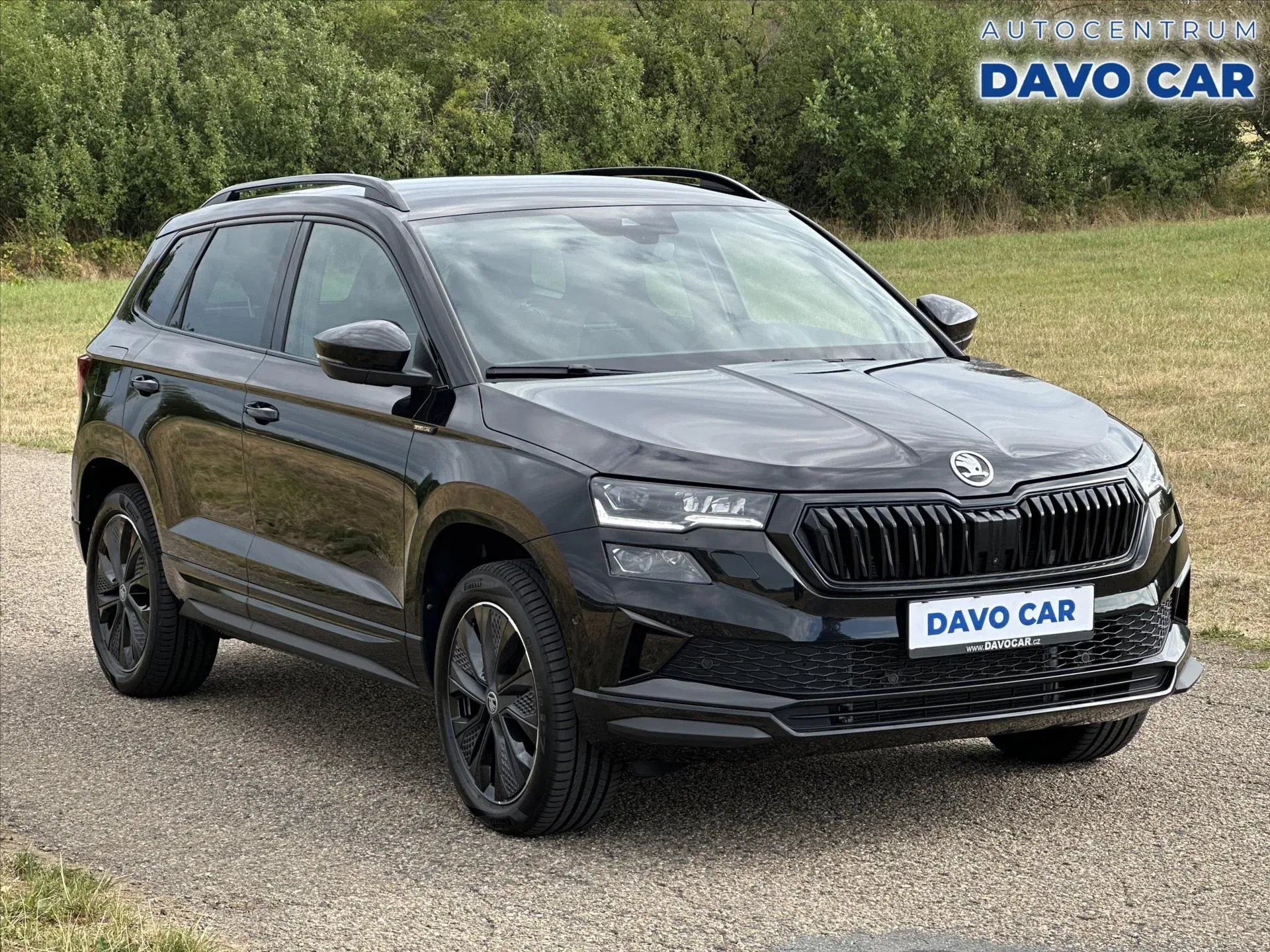 Škoda Karoq 2,0 TDI Sportline 4x4 DSG 1.maj, 2025
