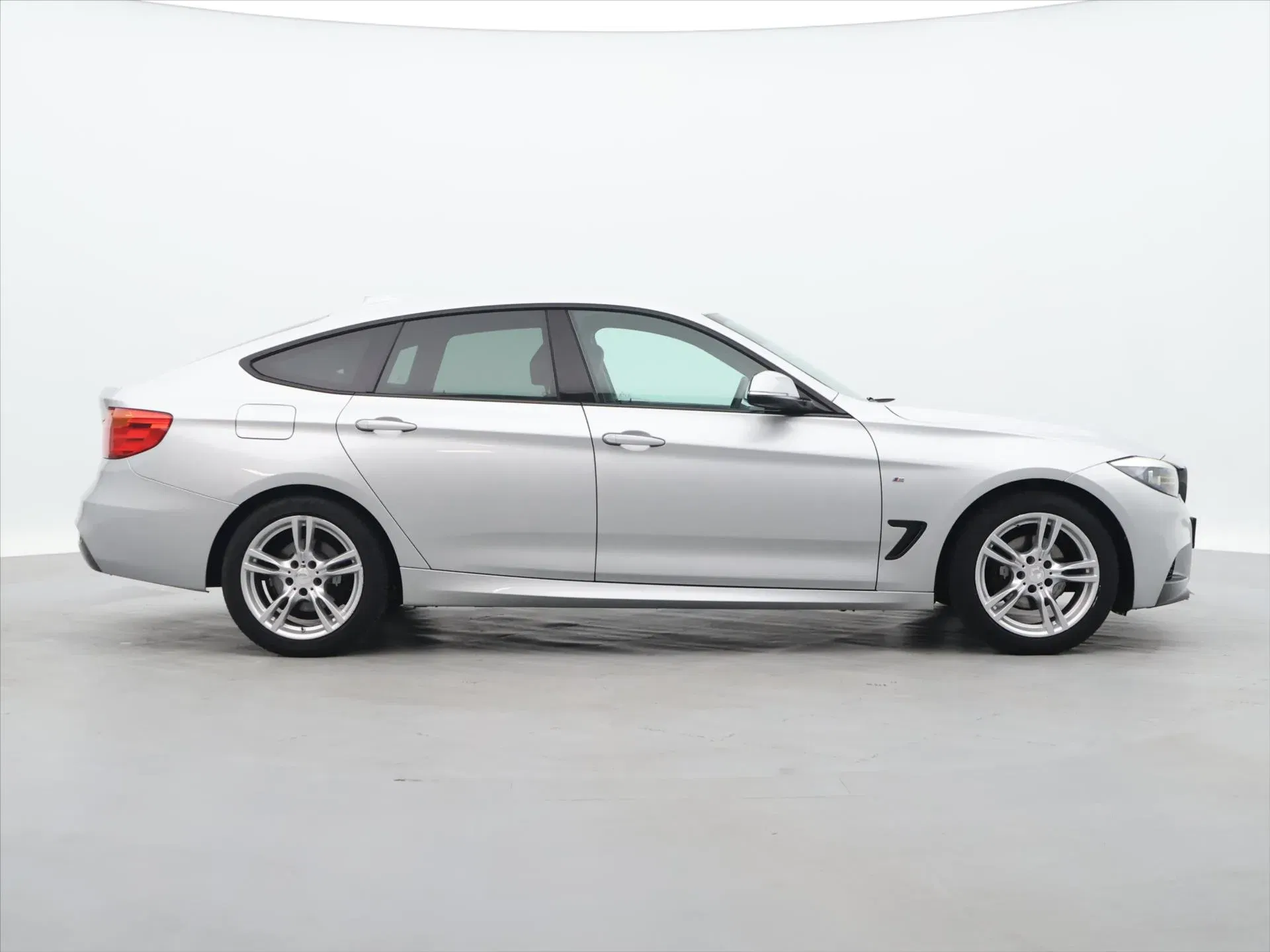 BMW Řada 3 - Náhled 8