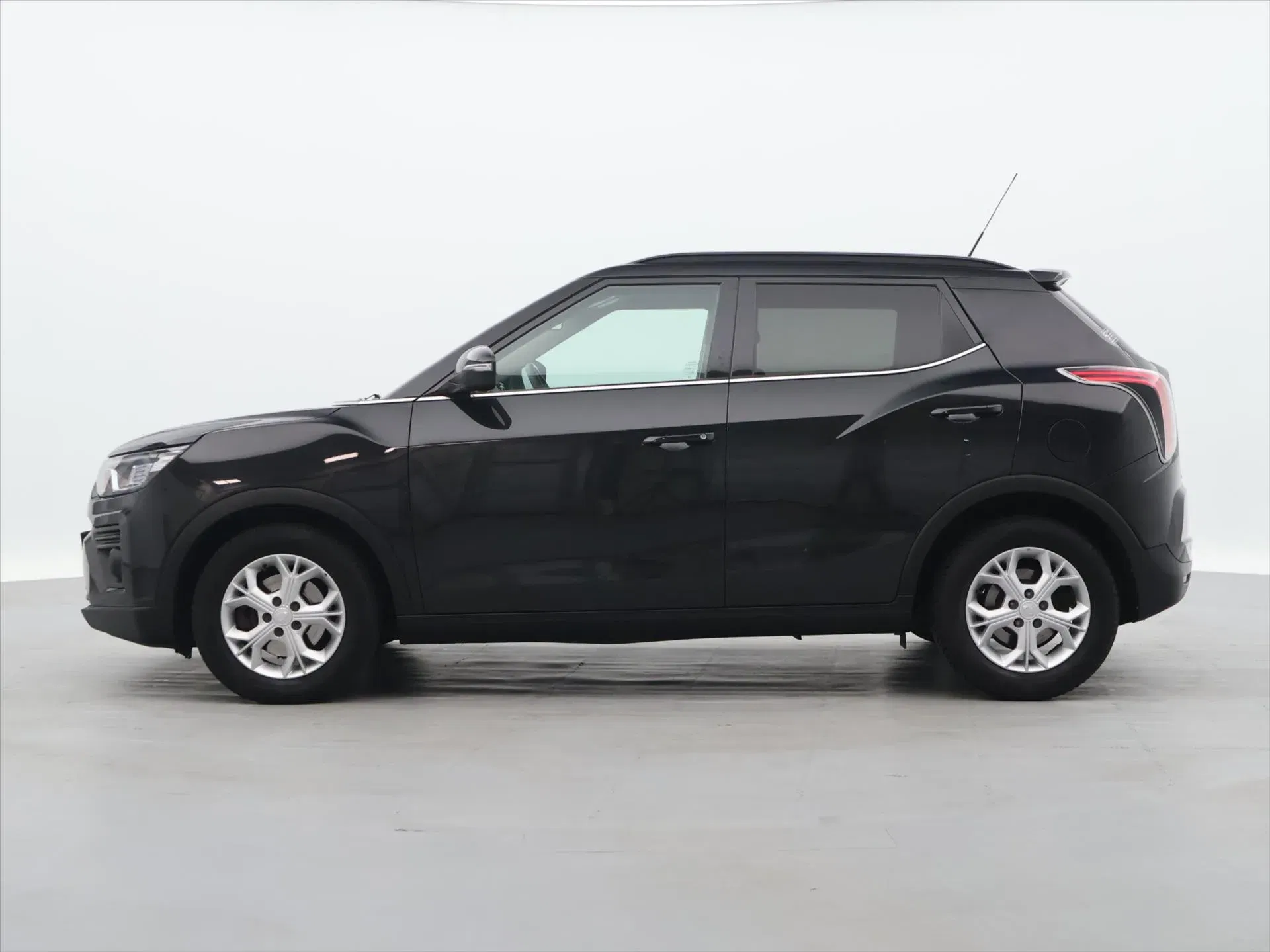 SsangYong Tivoli - Náhled 4
