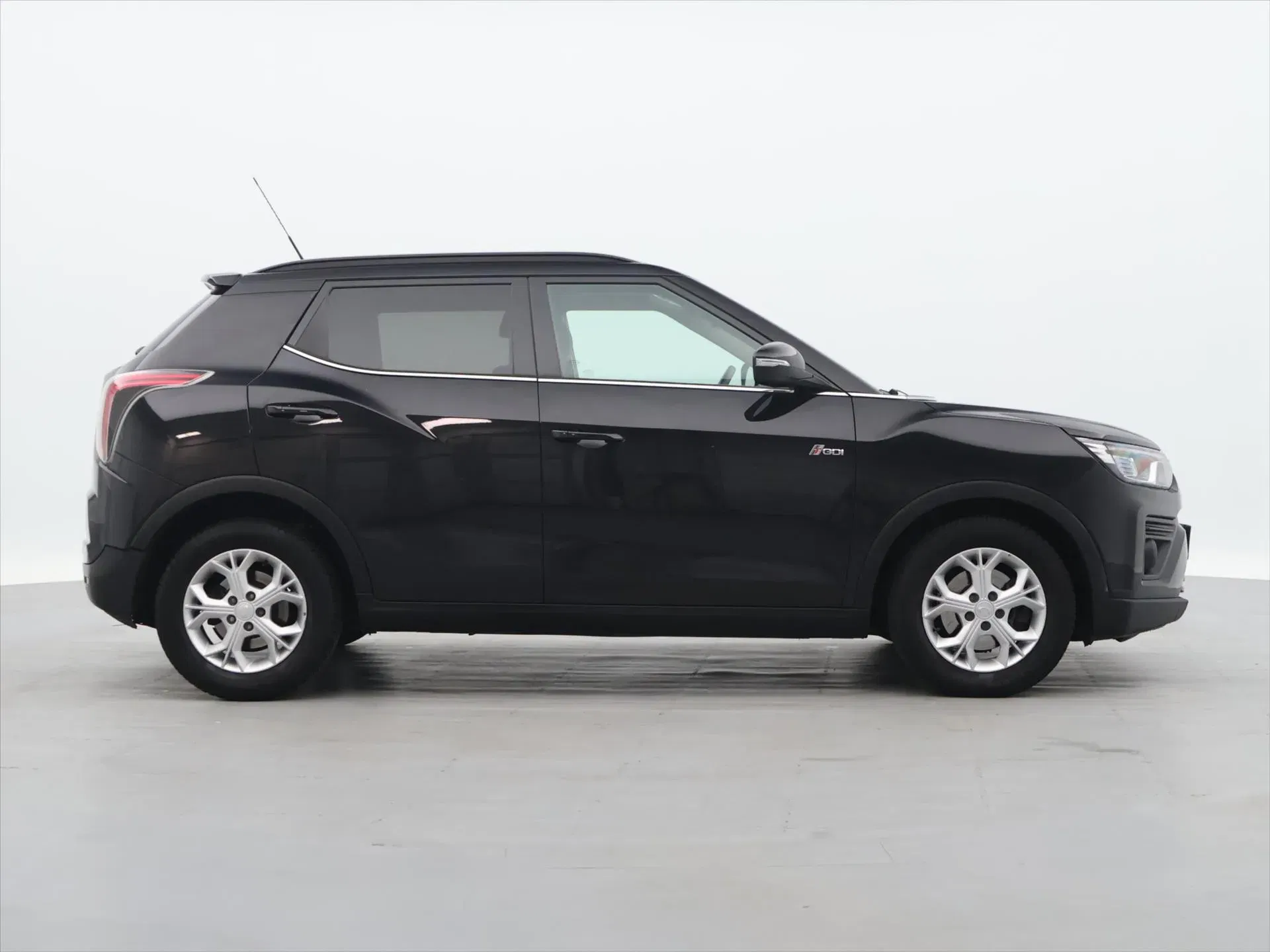 SsangYong Tivoli - Náhled 8