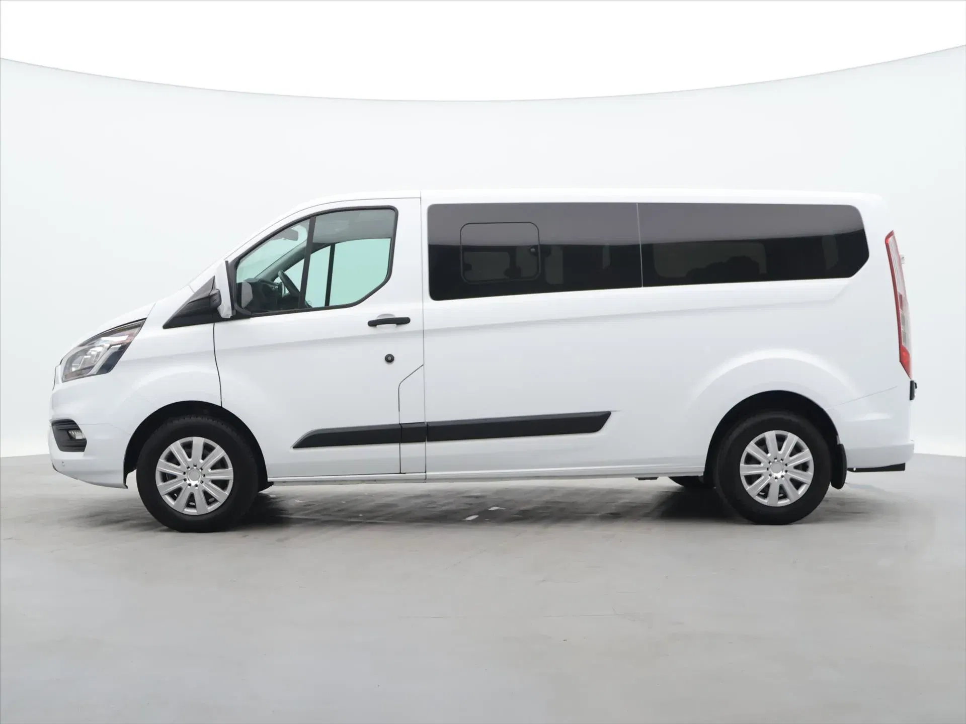 Ford Transit Custom - Náhled 4