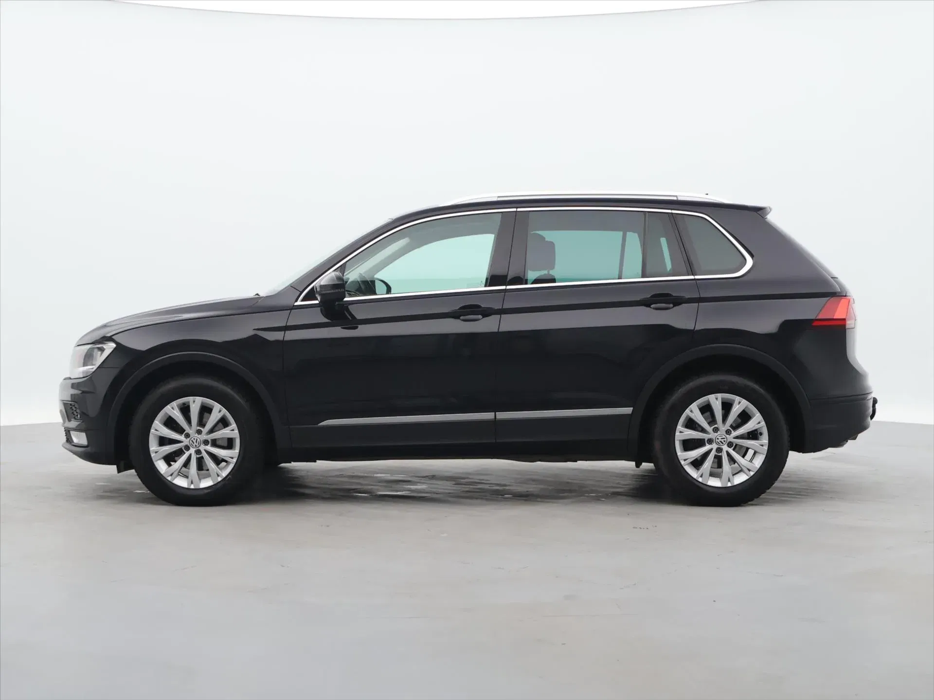 Volkswagen Tiguan - Náhled 4