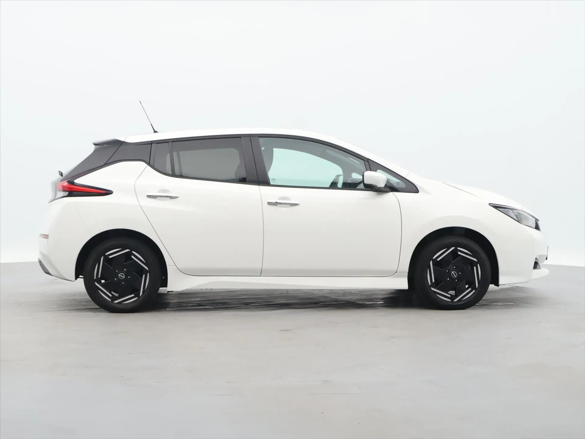 Nissan Leaf - Náhled 8