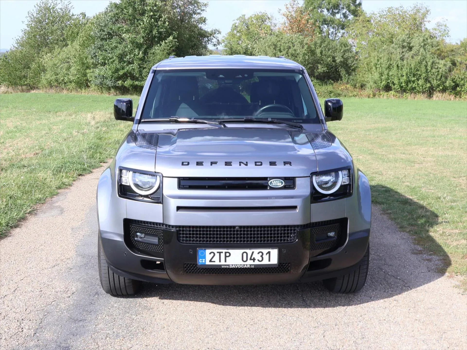 Land Rover Defender - Náhled 2