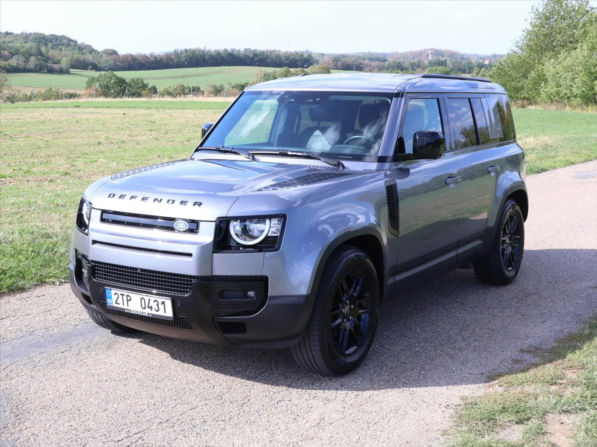 Land Rover Defender - Náhled 3