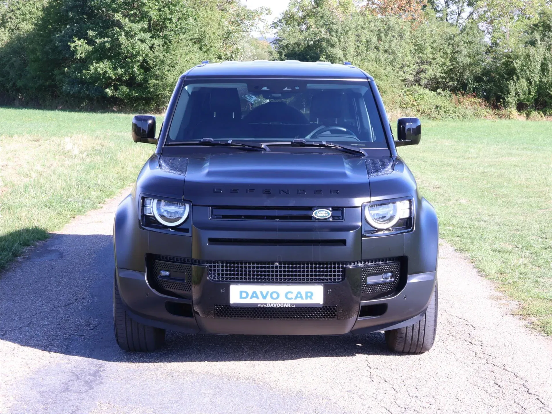 Land Rover Defender - Náhled 2