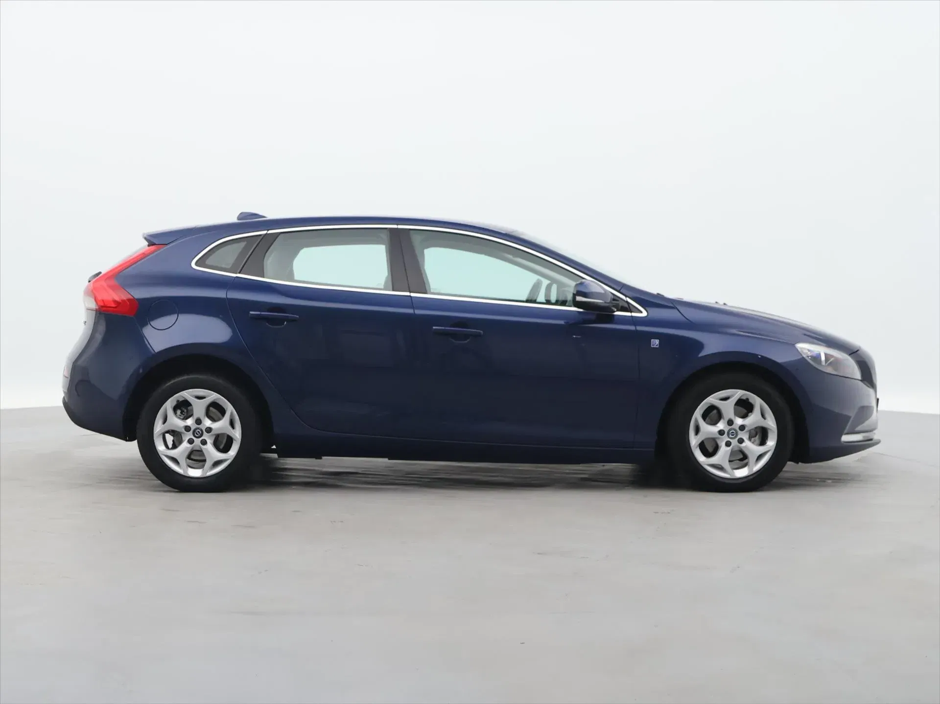 Volvo V40 - Náhled 8