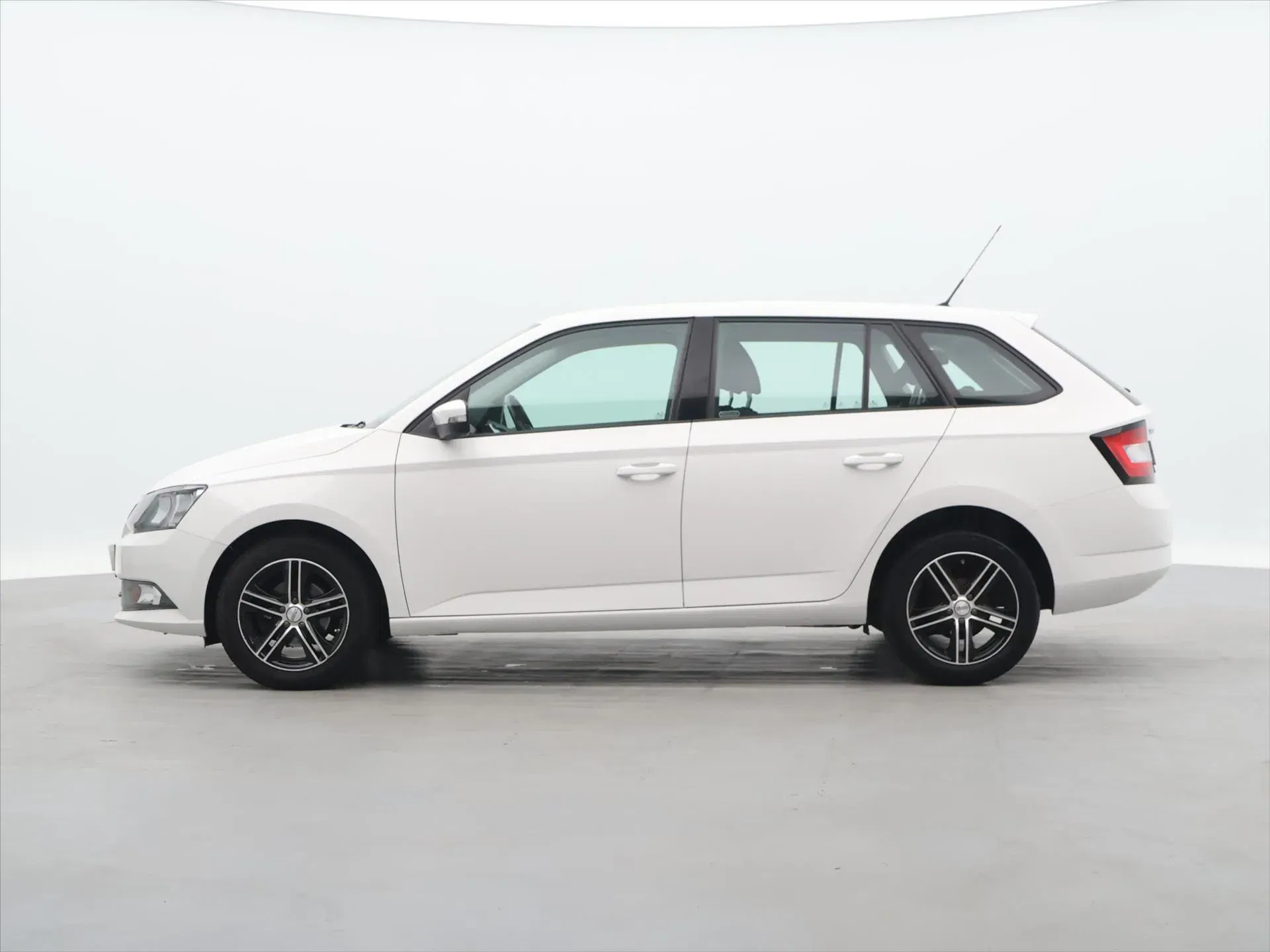 Škoda Fabia - Náhled 4