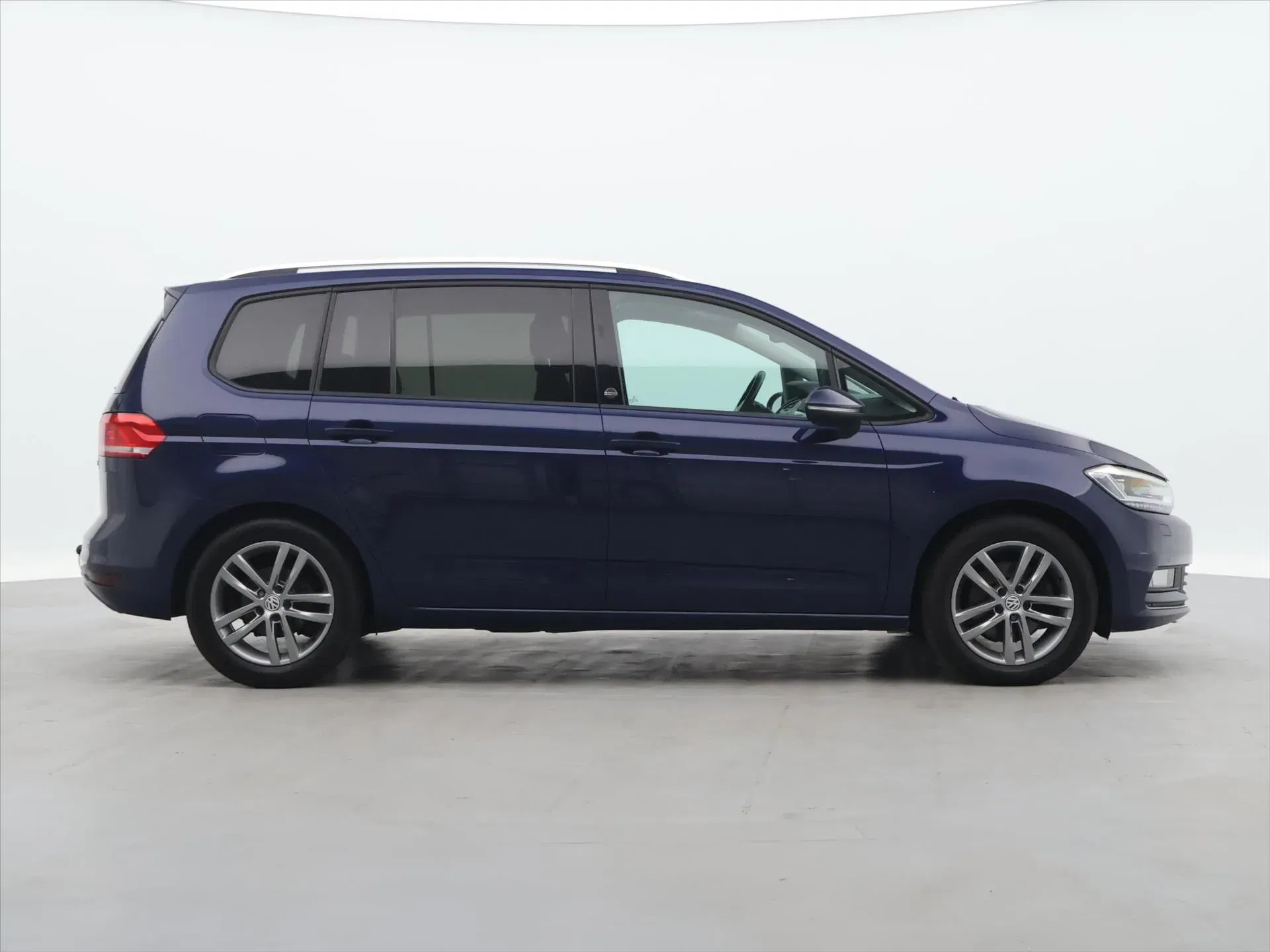 Volkswagen Touran - Náhled 8