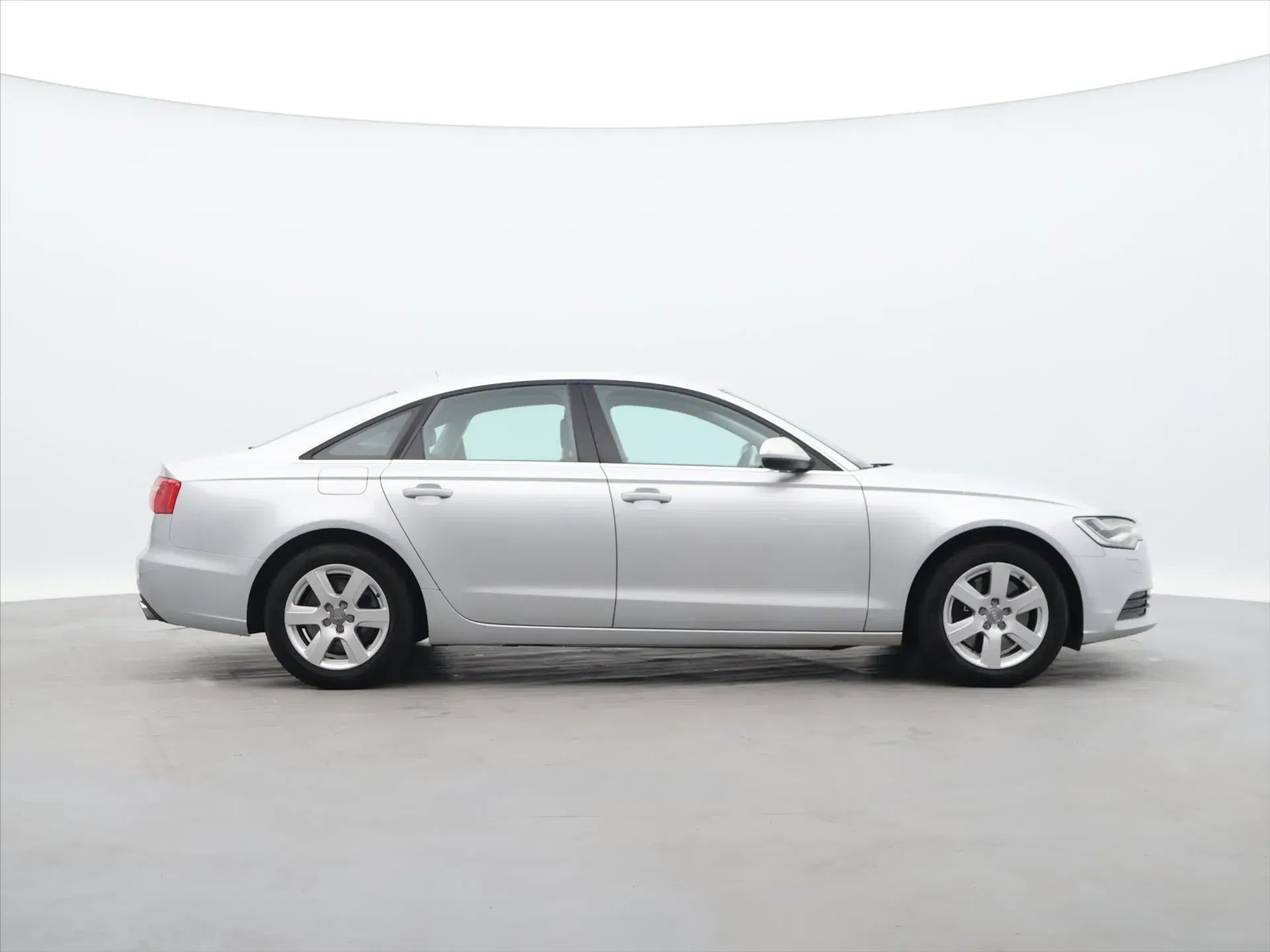 Audi A6 - Náhled 8