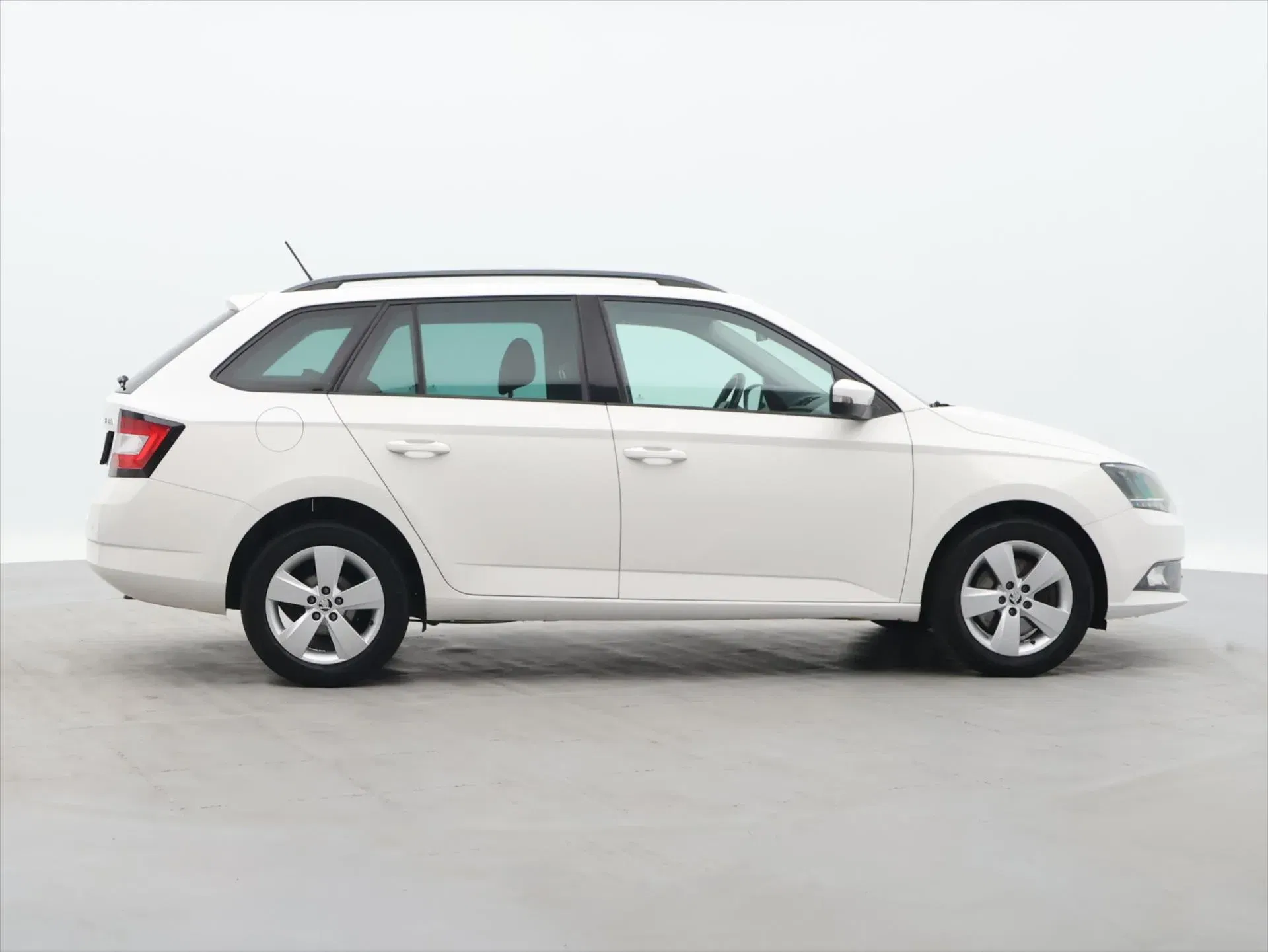 Škoda Fabia - Náhled 8