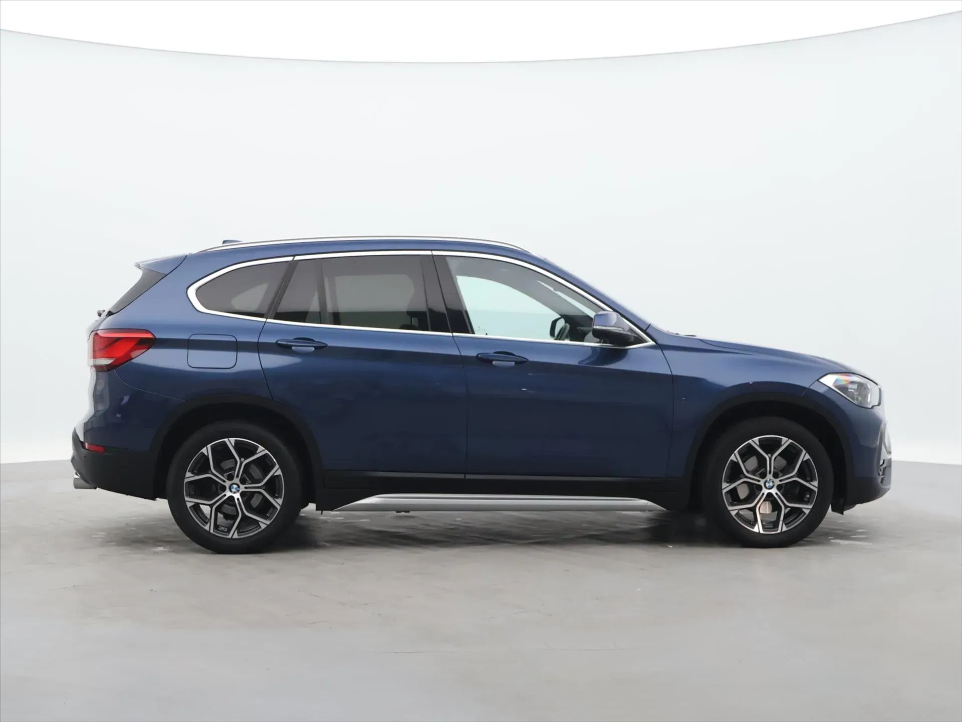BMW X1 - Náhled 8