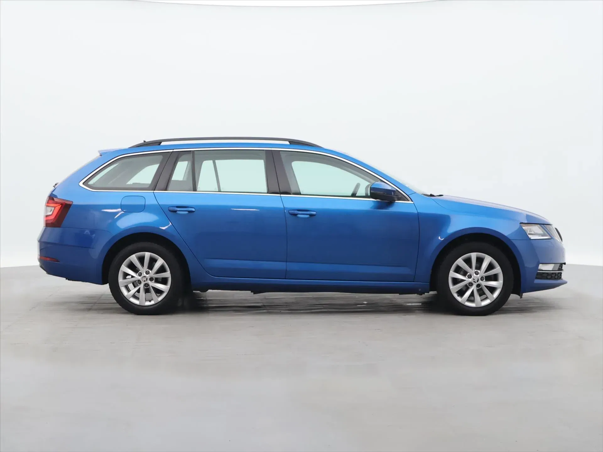 Škoda Octavia - Náhled 8